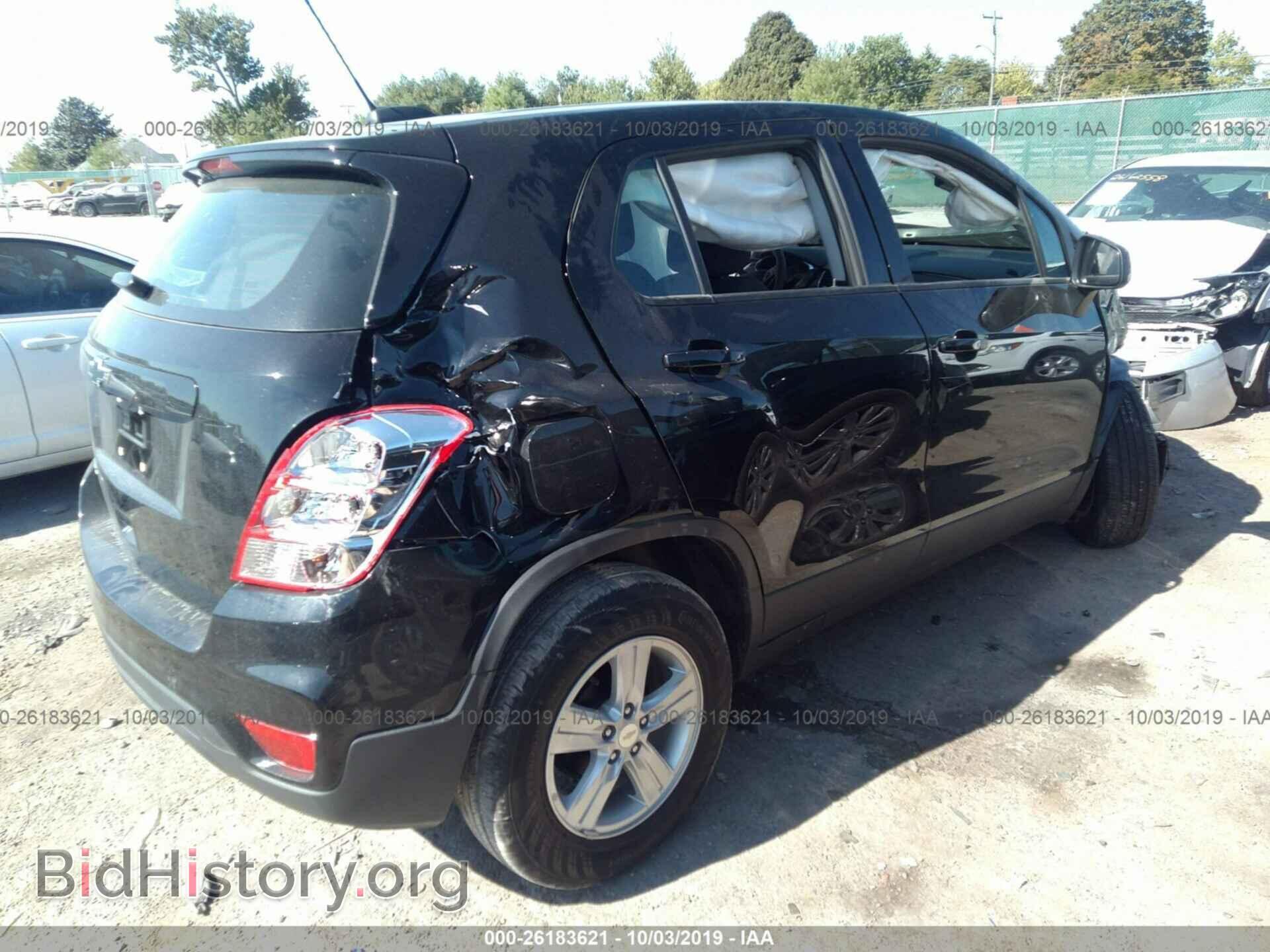2019 CHEVROLET TRAX - VIN: 3GNCJKSB3KL385913 - Фото 4