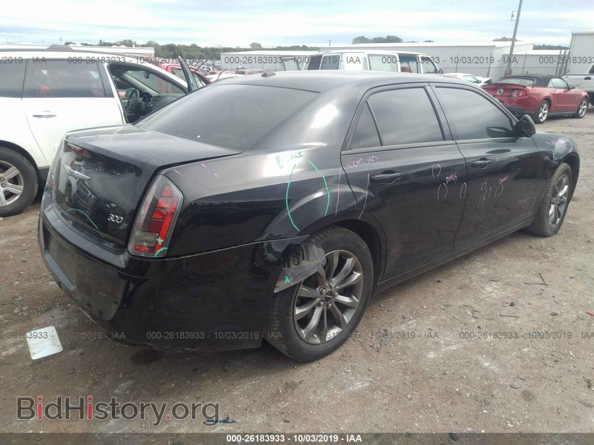 2014 CHRYSLER 300 - VIN: 2C3CCAGGXEH341992 - Фото 4