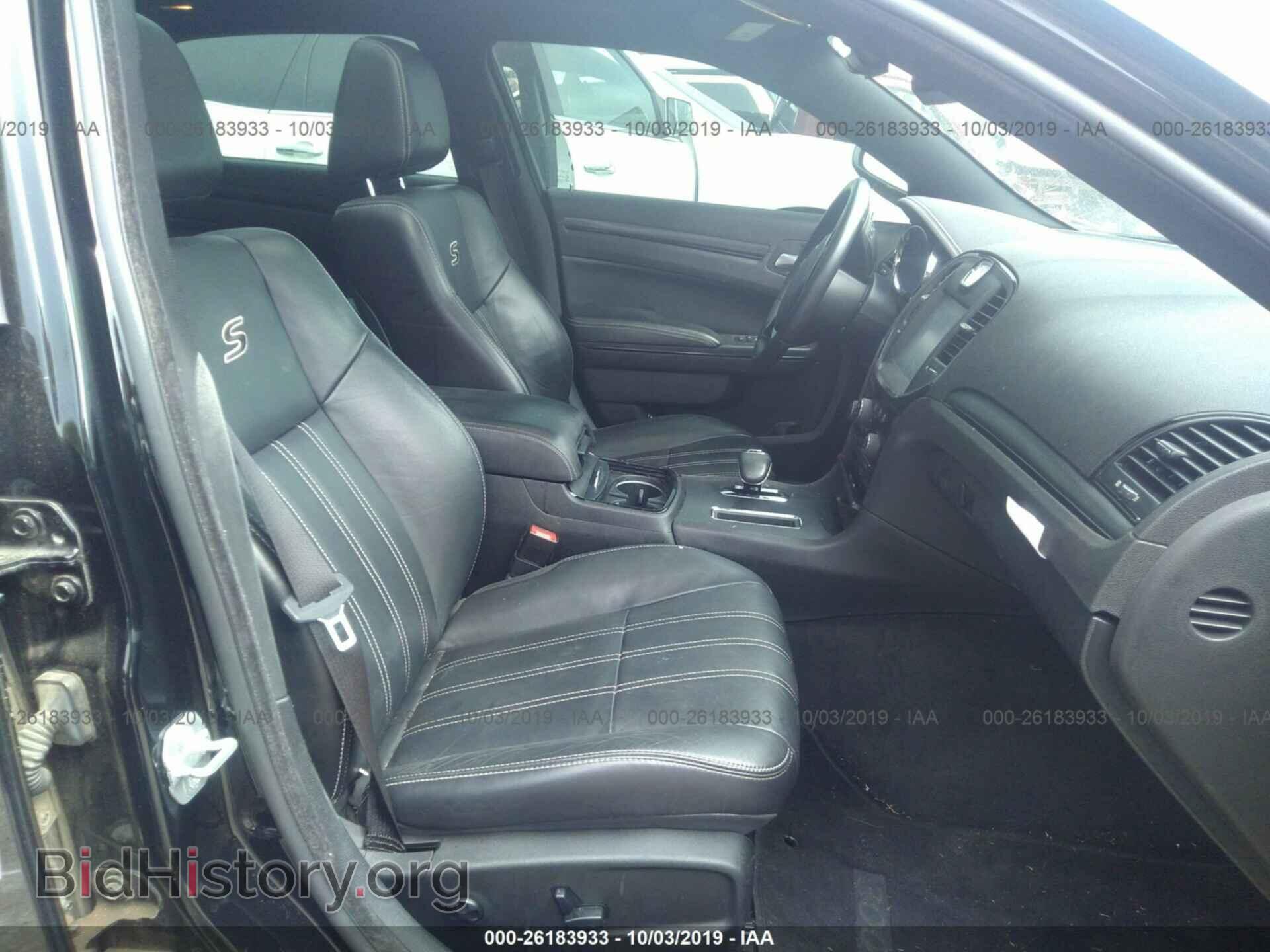 2014 CHRYSLER 300 - VIN: 2C3CCAGGXEH341992 - Фото 5