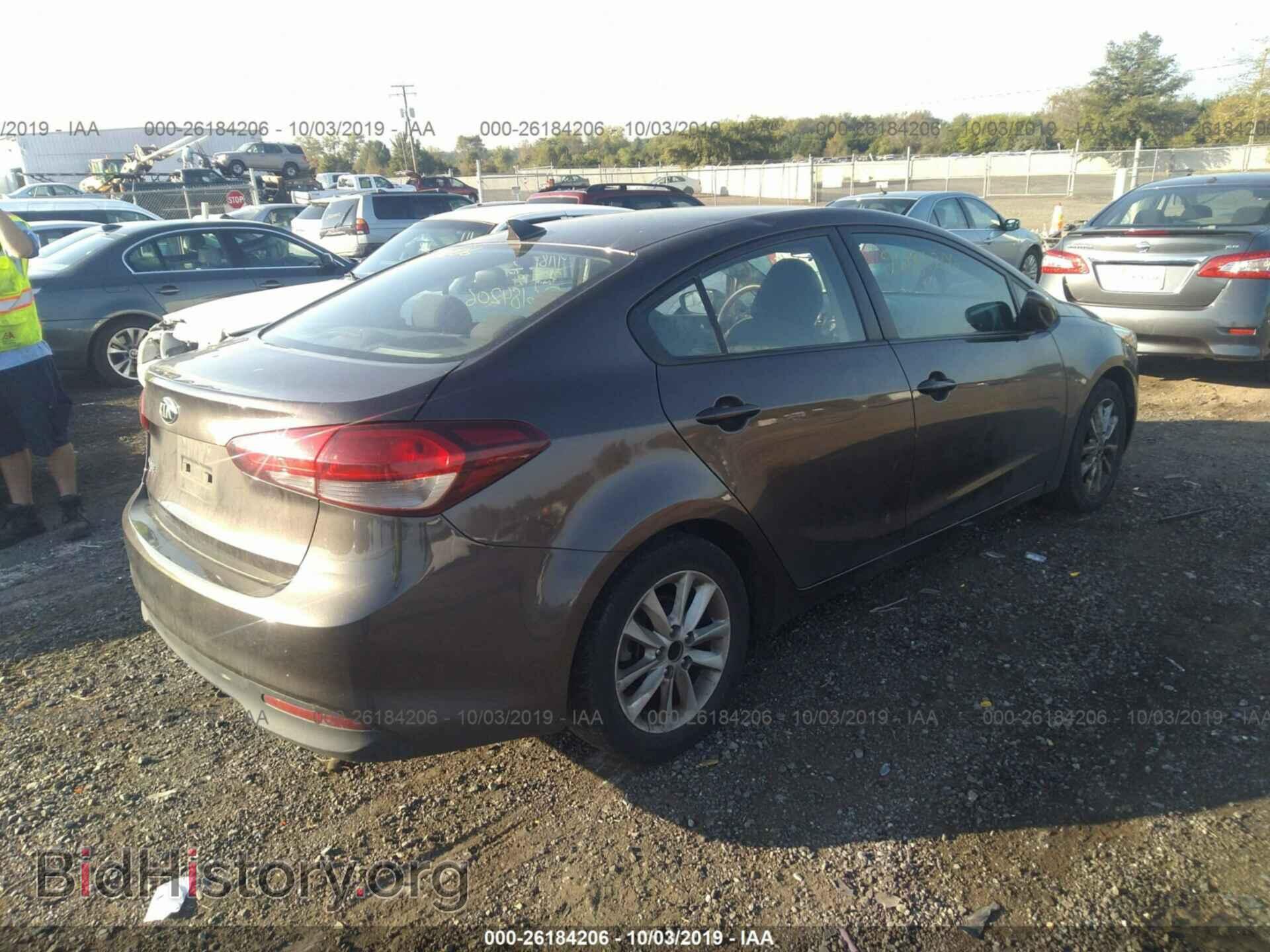 2017 KIA FORTE - VIN: 3KPFL4A74HE013566 - Photo 4
