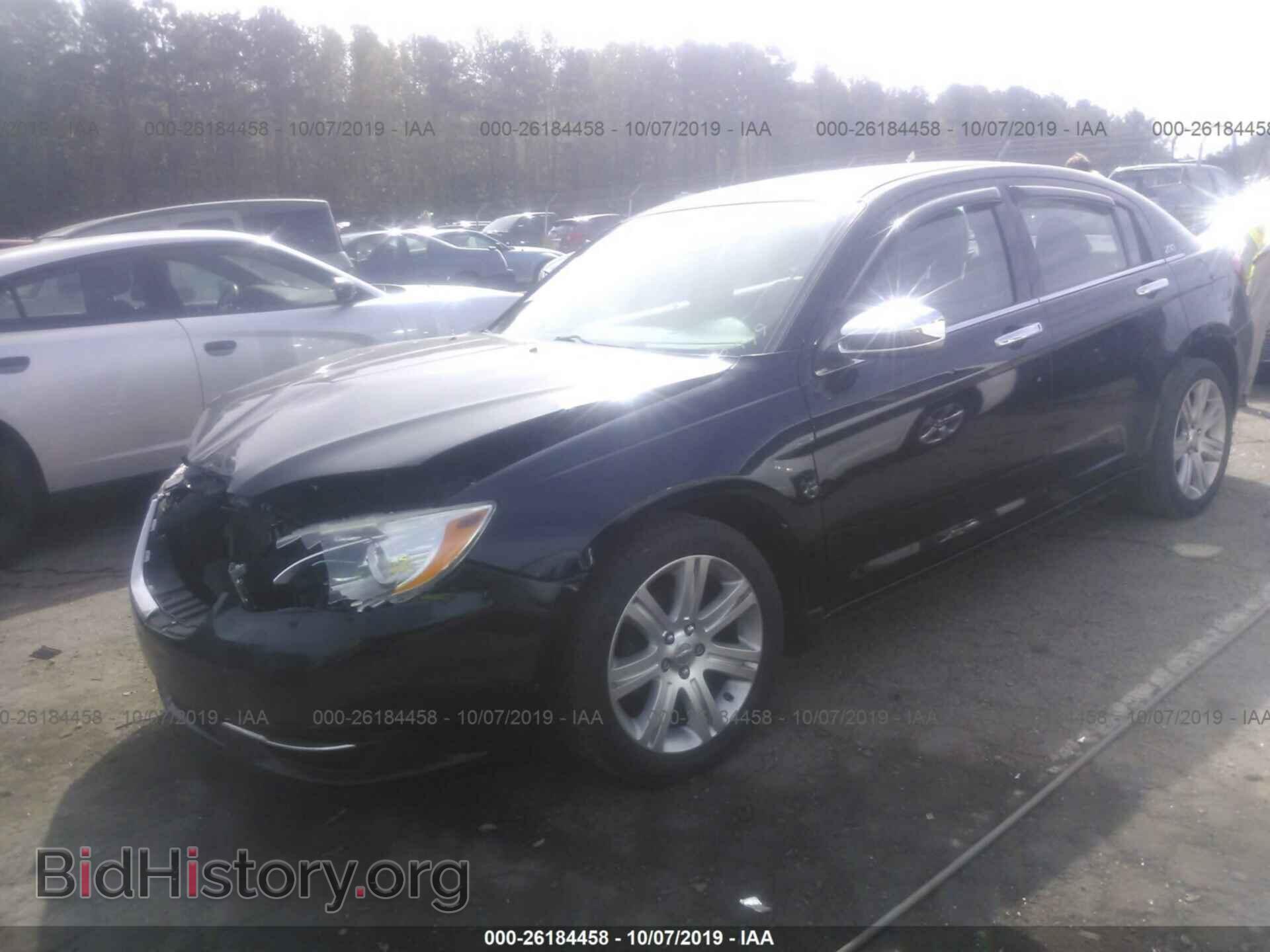 2012 CHRYSLER 200 - VIN: 1C3CCBBB6CN302659 - Photo 2