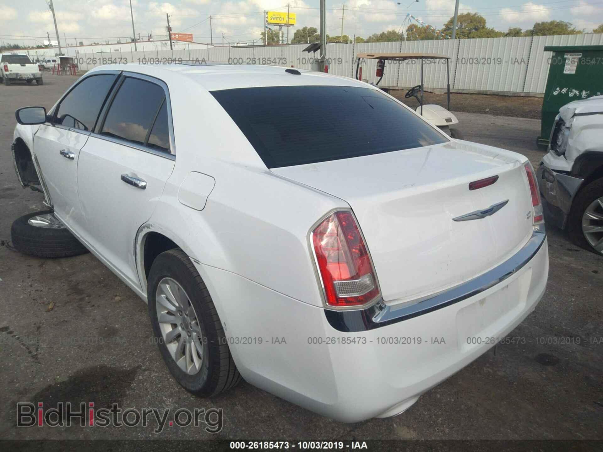 2013 CHRYSLER 300 - VIN: 2C3CCAAG4DH685129 - Photo 3