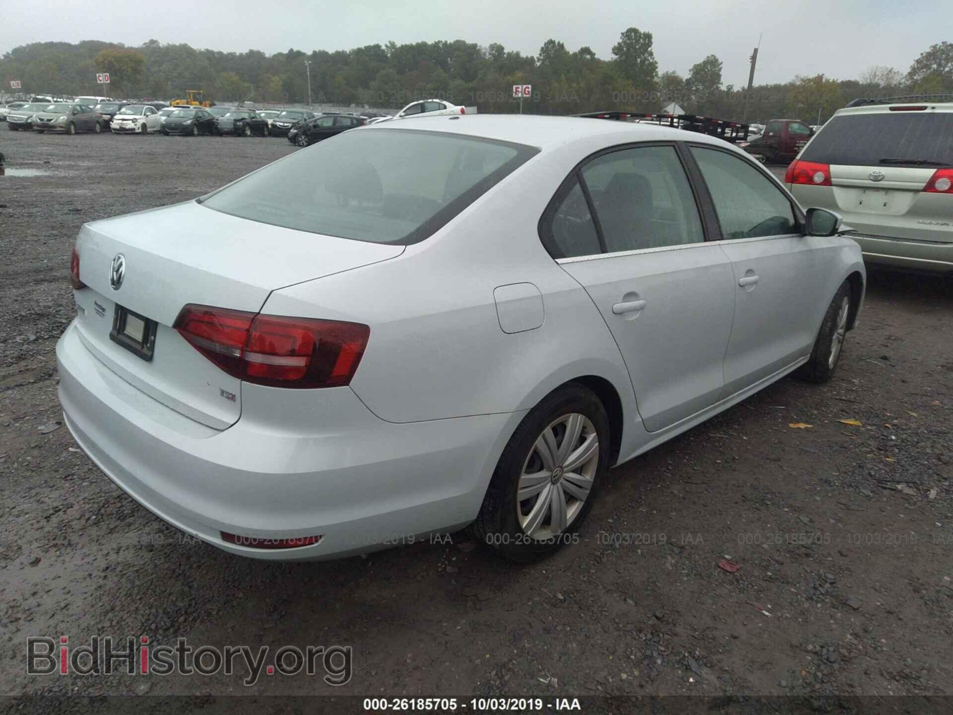 2017 VOLKSWAGEN JETTA - VIN: 3VW2B7AJ7HM264518 - Фото 4