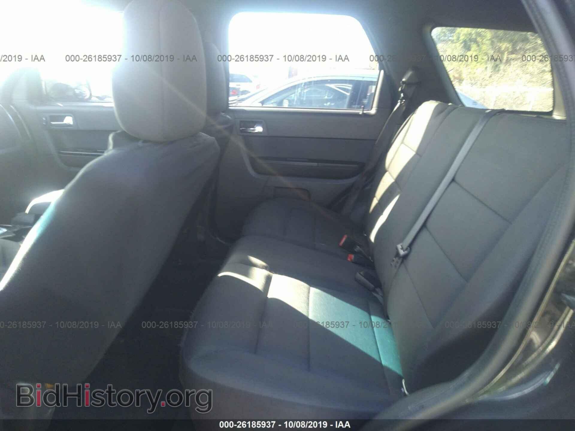 2011 FORD ESCAPE - VIN: 1FMCU0DG3BKA81247 - Photo 8