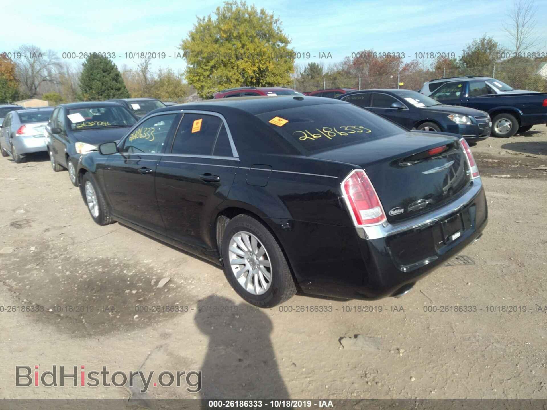 2012 CHRYSLER 300 - VIN: 2C3CCAAG7CH312214 - Фото 3