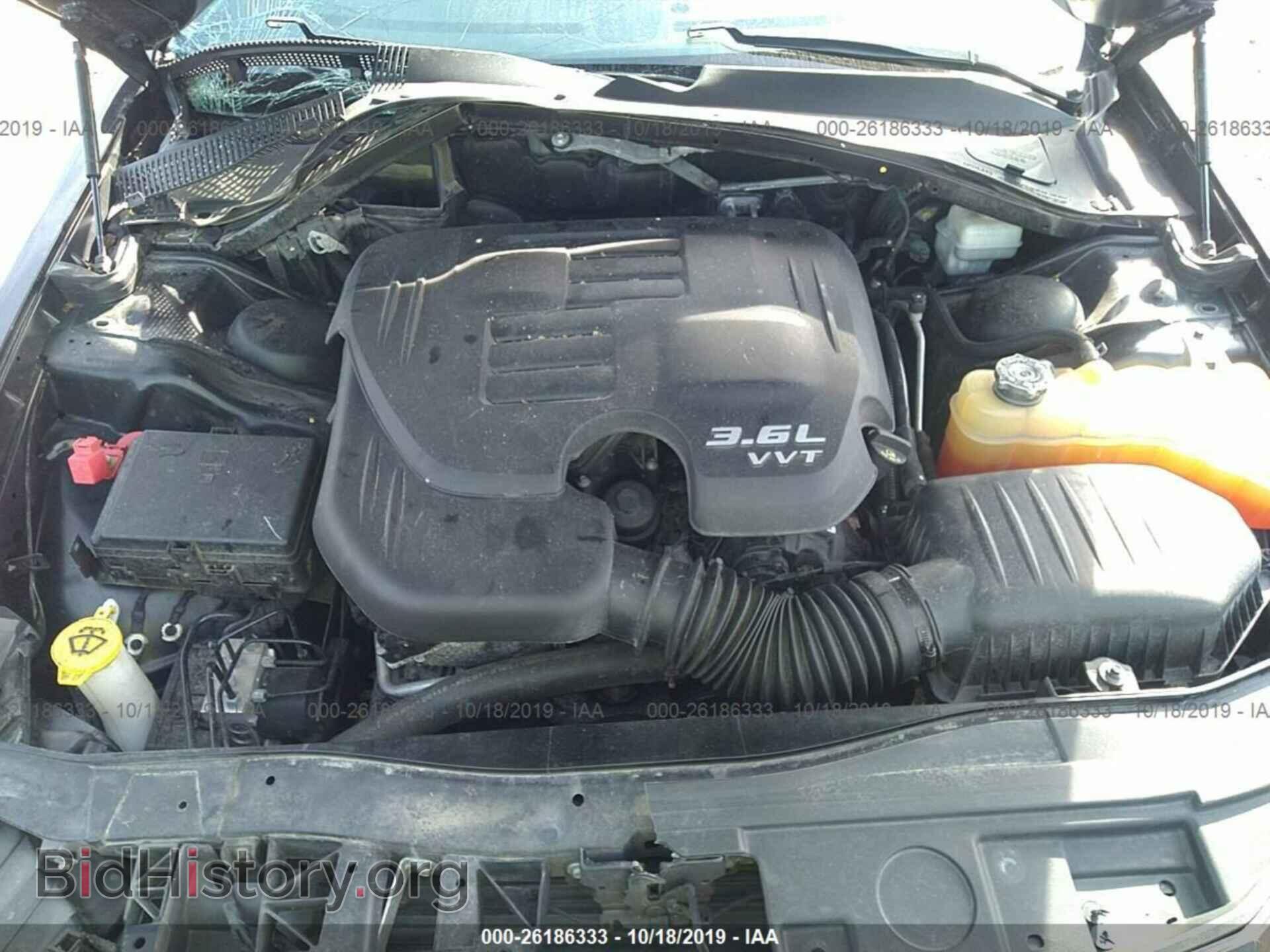2012 CHRYSLER 300 - VIN: 2C3CCAAG7CH312214 - Фото 10