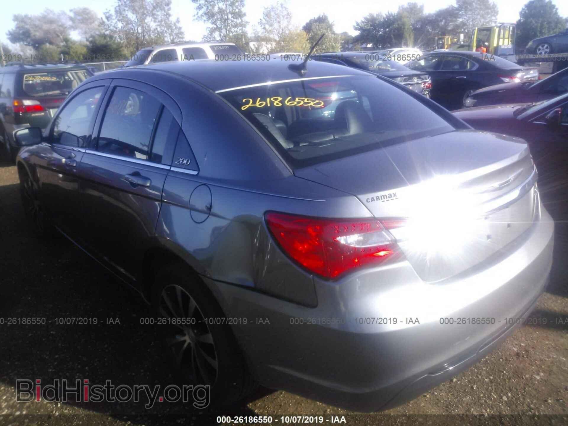 2013 CHRYSLER 200 - VIN: 1C3CCBCG0DN751539 - Фото 3