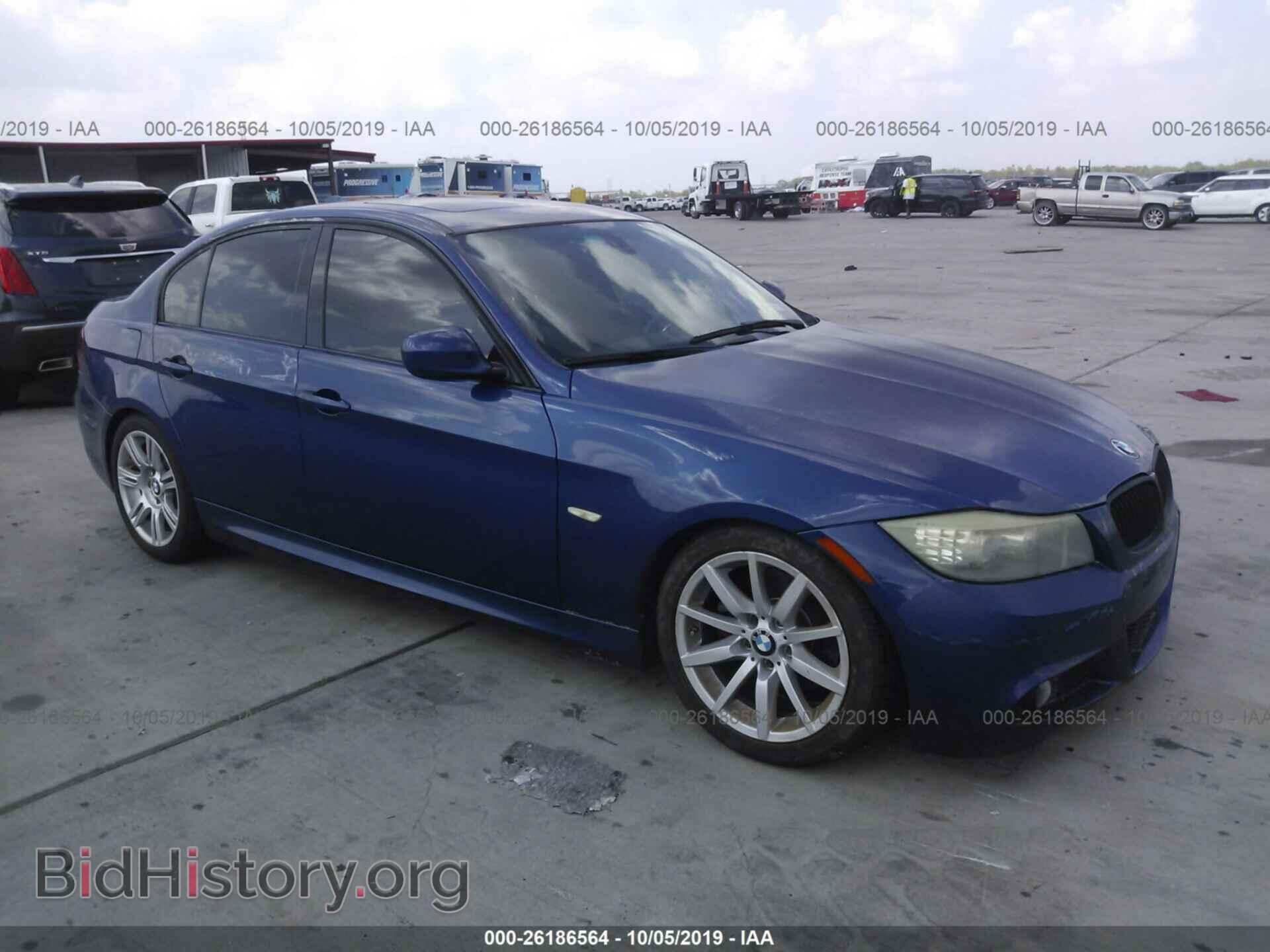 2011 BMW 328 - VIN: WBAPH7C52BE131277 - Photo 1