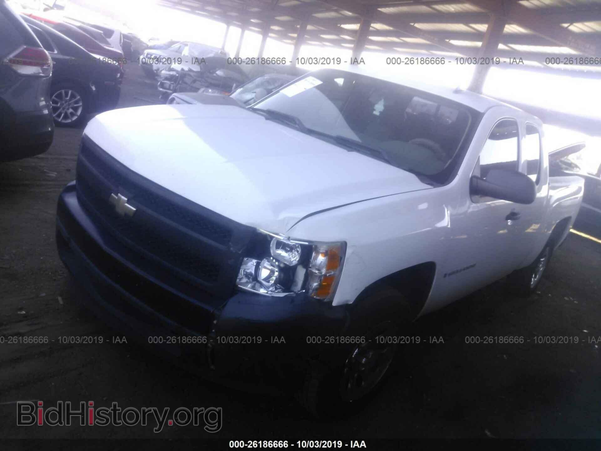 2008 CHEVROLET SILVERADO - VIN: 1GCEC19X98Z142163 - Фото 2