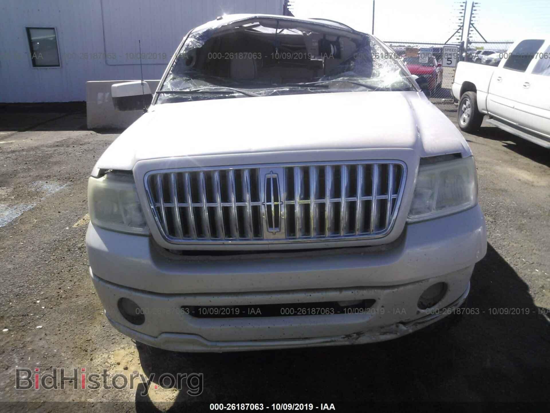 2007 LINCOLN MARK LT - VIN: 5LTPW16537FJ07053 - Фото 6