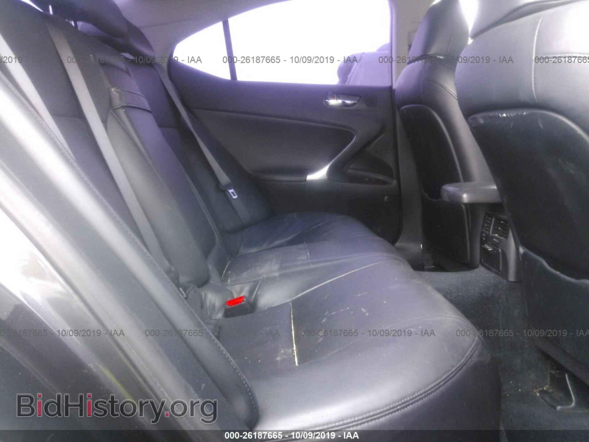 2007 LEXUS IS - VIN: JTHBK262072052006 - Photo 8