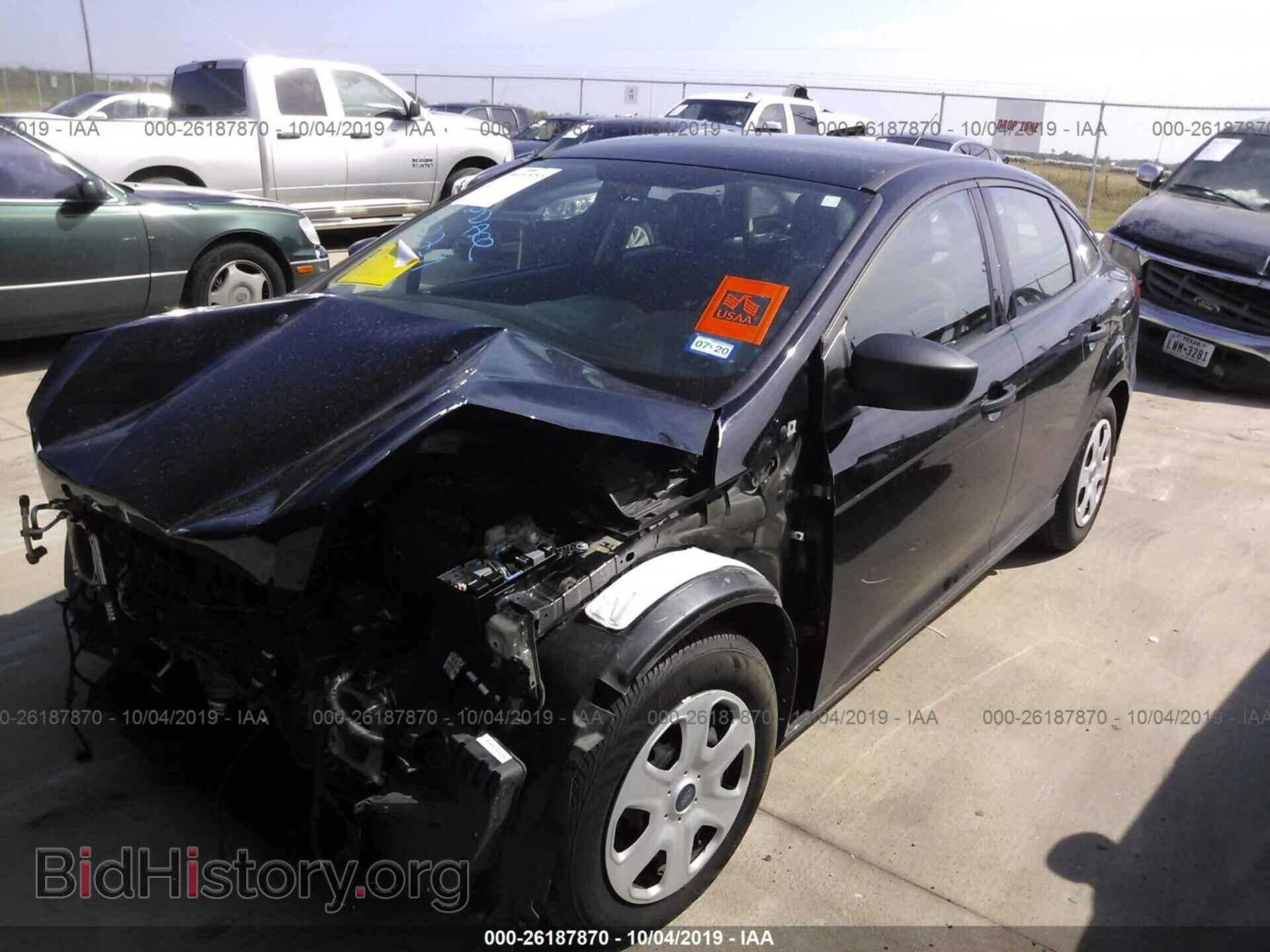 2018 FORD FOCUS - VIN: 1FADP3E2XJL292691 - Фото 2