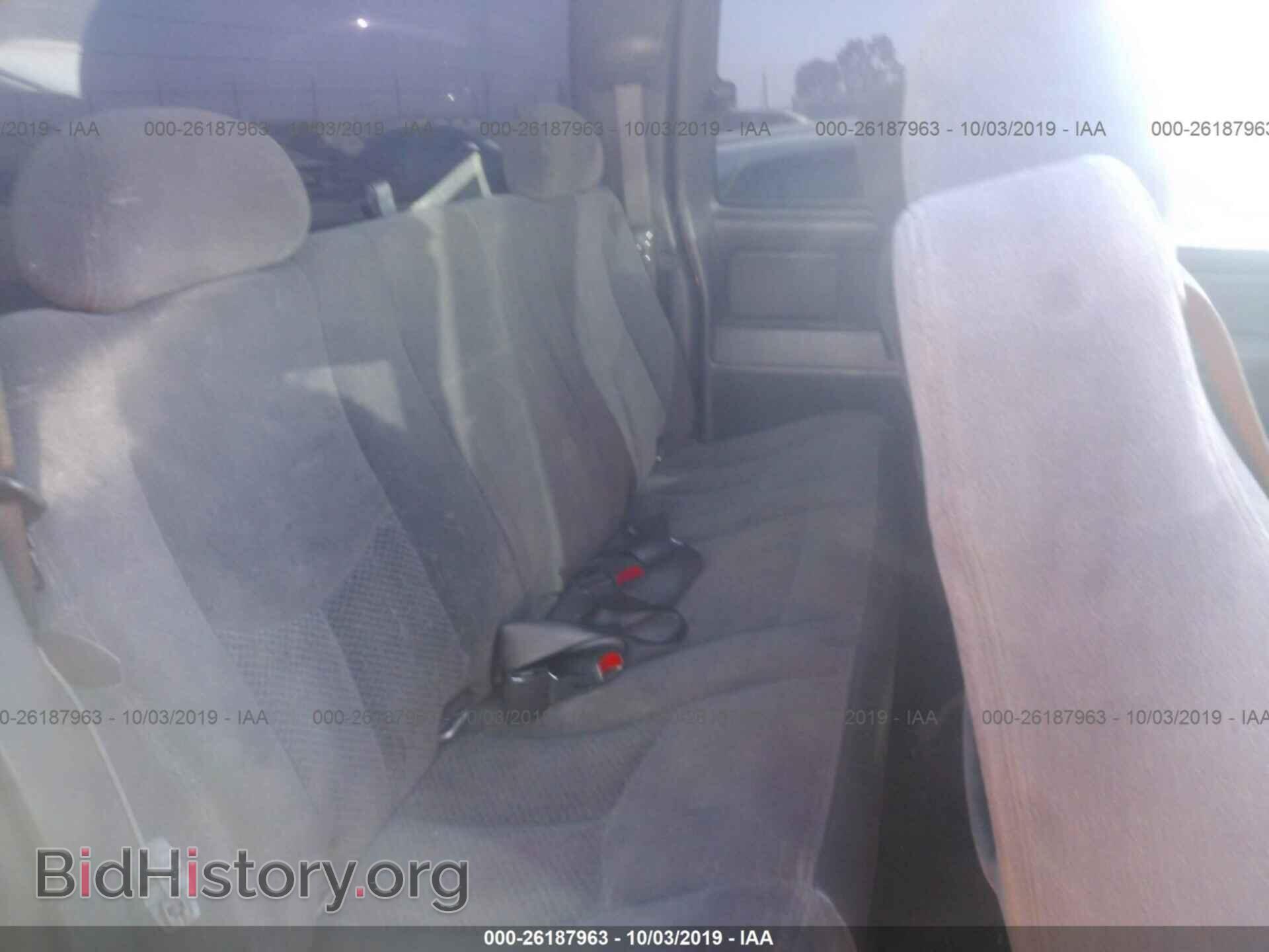 2005 CHEVROLET SILVERADO - VIN: 2GCEC19V051390966 - Фото 8