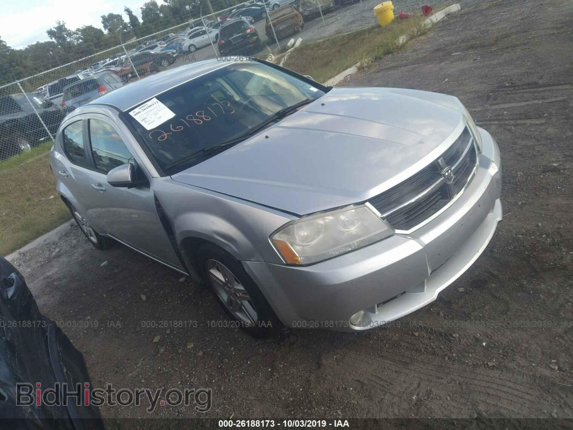 Фотография 1B3CC5FB5AN102703 - DODGE AVENGER 2010