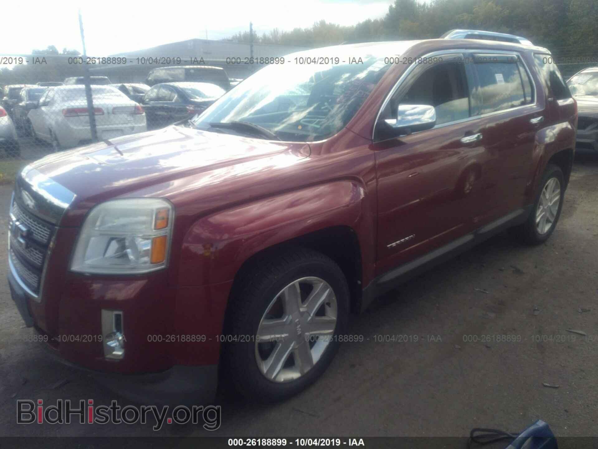 2011 GMC TERRAIN - VIN: 2CTFLXE55B6301120 - Photo 2