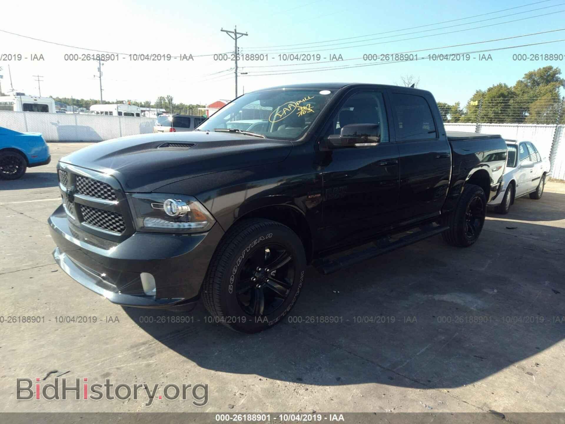 2017 RAM 1500 - VIN: 1C6RR7MT2HS810277 - Photo 2