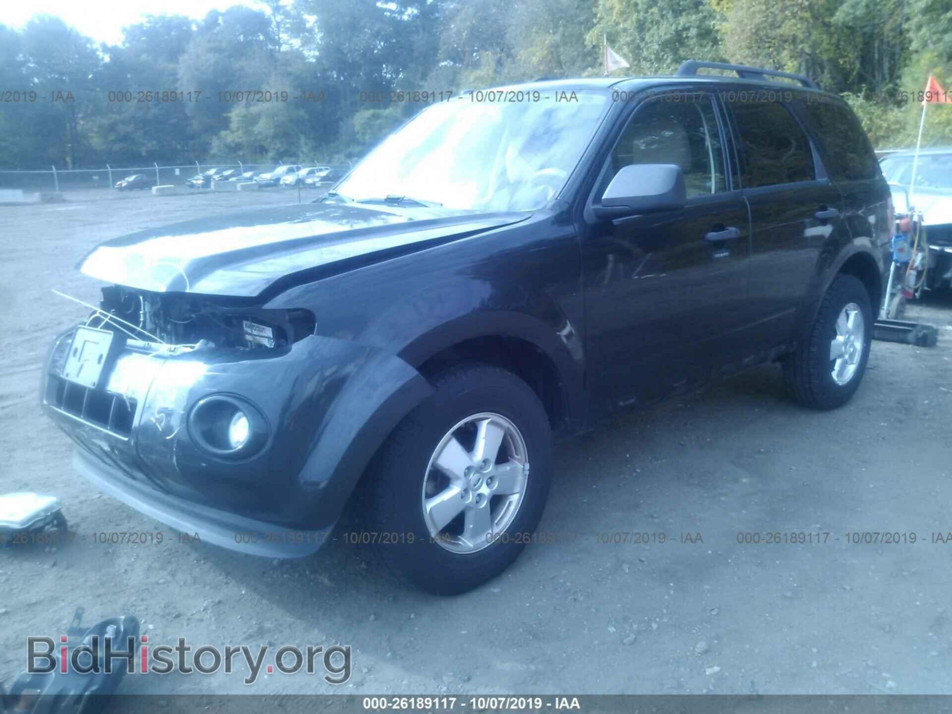 2011 FORD ESCAPE - VIN: 1FMCU9D78BKA11831 - Фото 2
