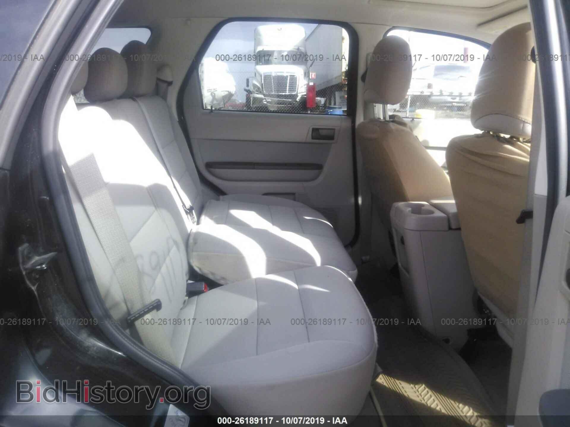 2011 FORD ESCAPE - VIN: 1FMCU9D78BKA11831 - Фото 8