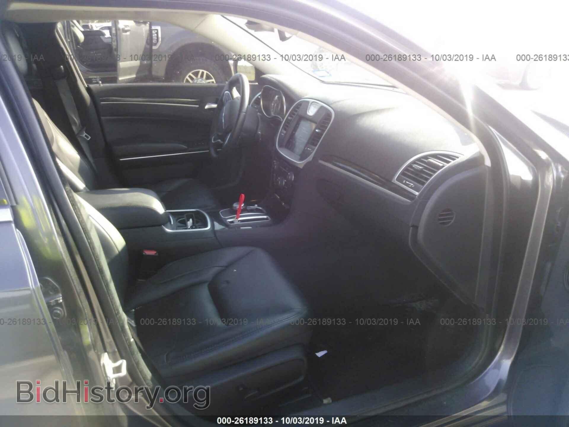 2018 CHRYSLER 300 - VIN: 2C3CCAAG3JH278320 - Фото 5