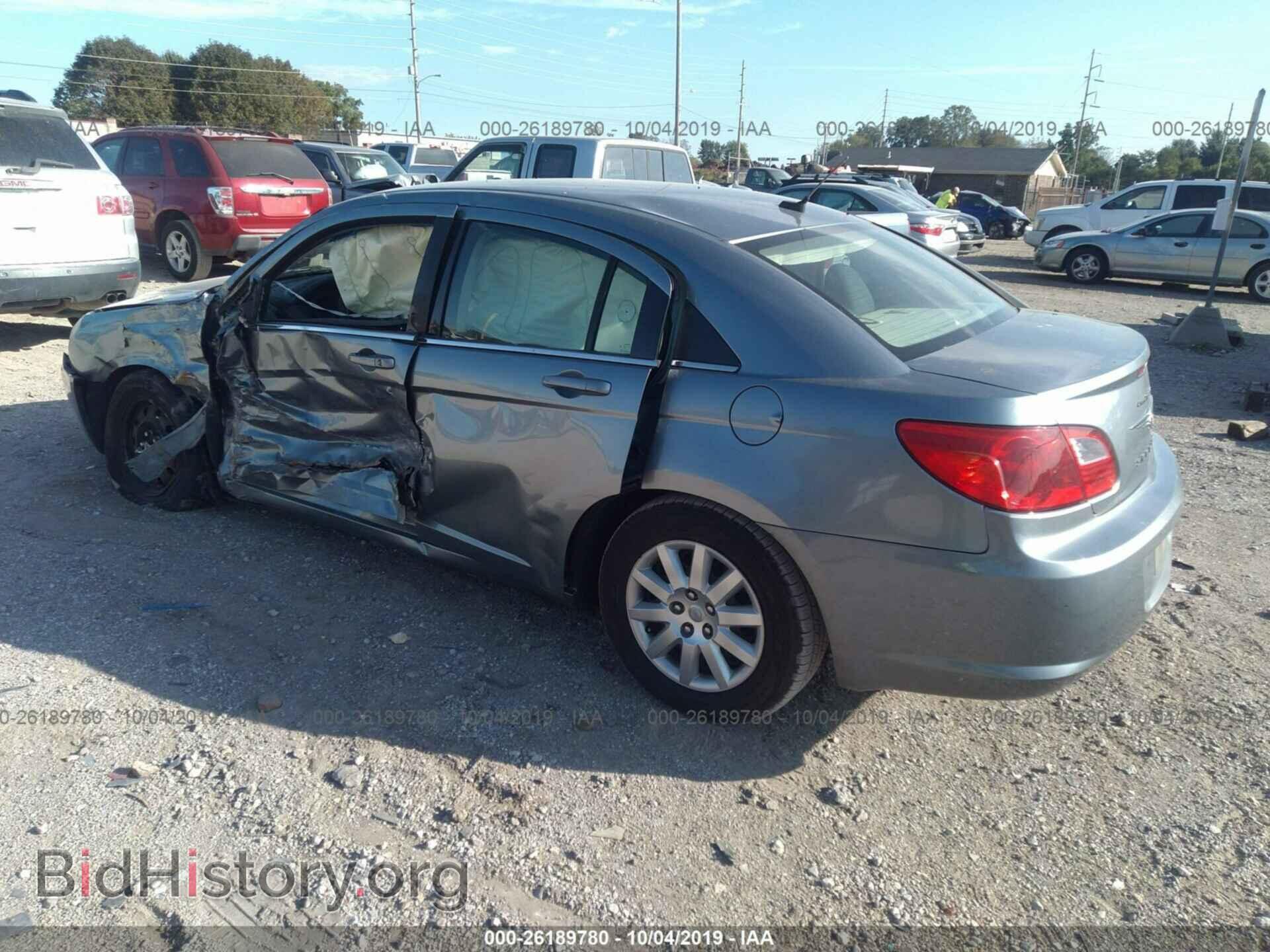2010 CHRYSLER SEBRING - VIN: 1C3CC4FB3AN148673 - Фото 3