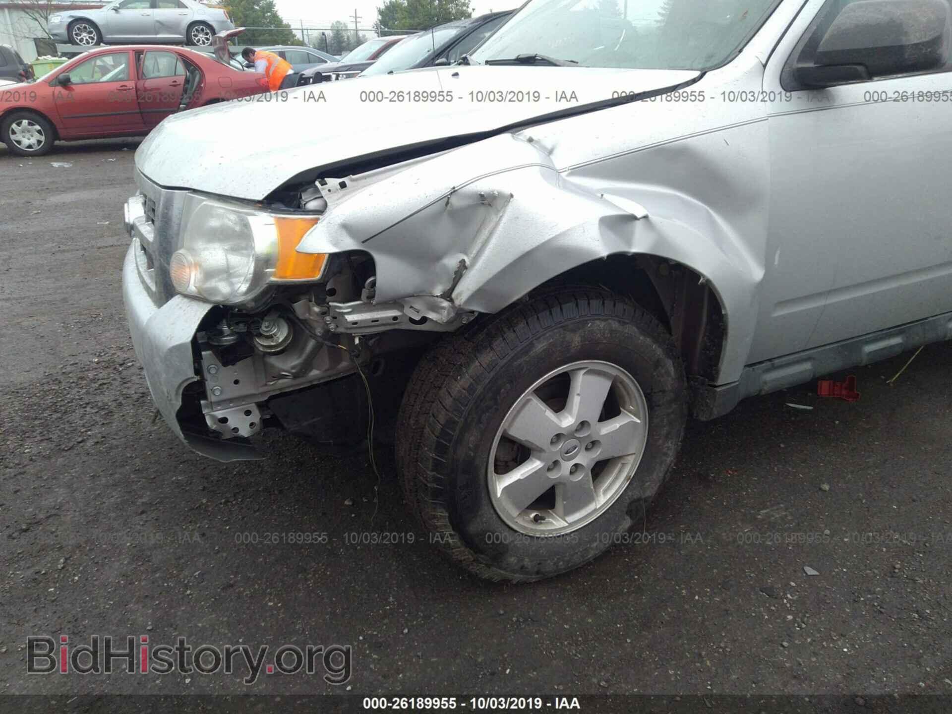 2011 FORD ESCAPE - VIN: 1FMCU0DG4BKB90333 - Фото 6