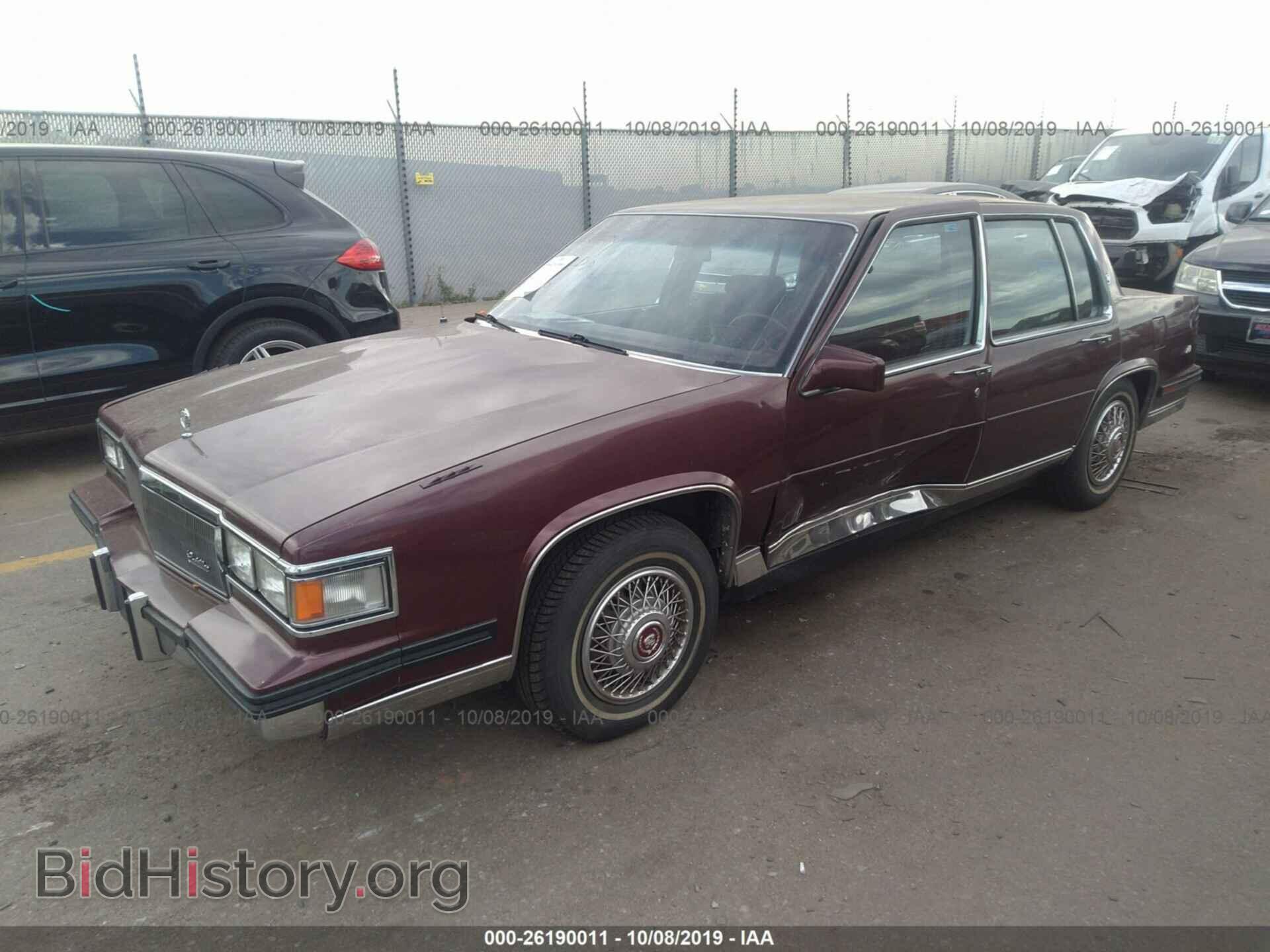 1985 CADILLAC DEVILLE - VIN: 1G6CD6985F4392880 - Фото 2