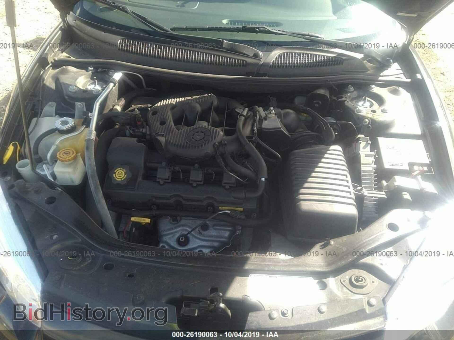 2004 CHRYSLER SEBRING - VIN: 1C3EL75R94N105601 - Фото 10