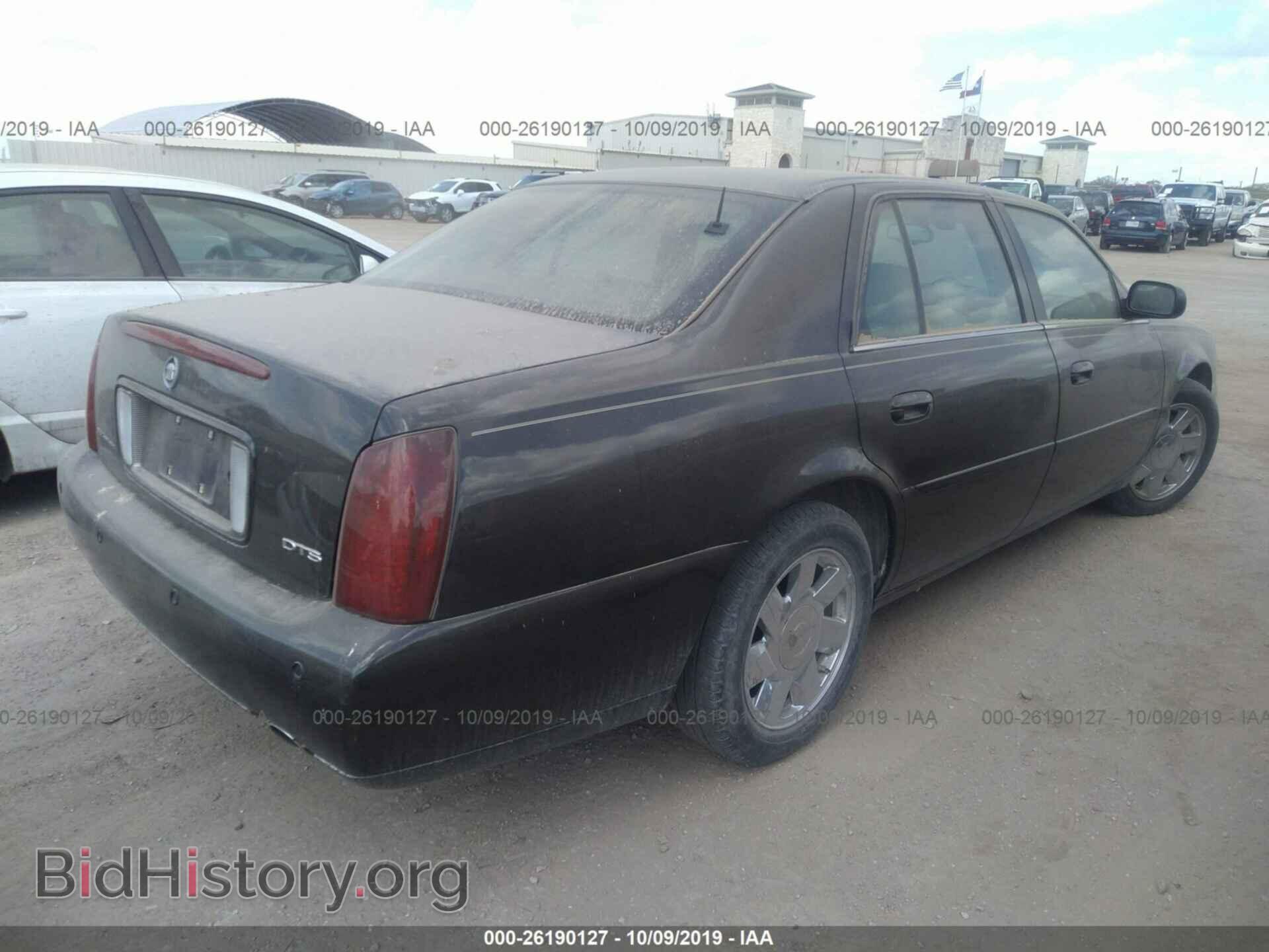 2000 CADILLAC DEVILLE - VIN: 1G6KF5795YU294155 - Photo 4
