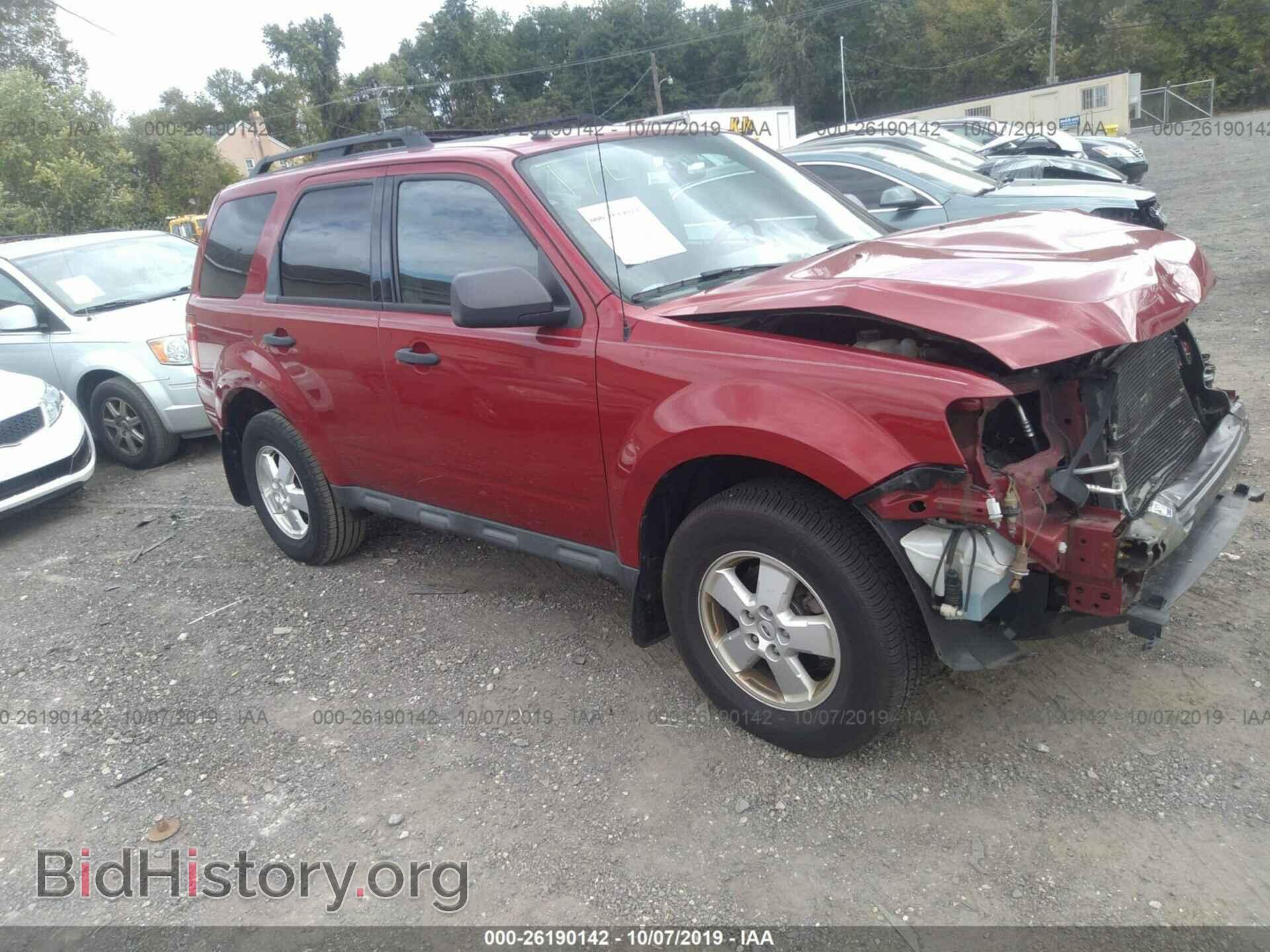 Фотография 1FMCU9DG6BKB09241 - FORD ESCAPE 2011