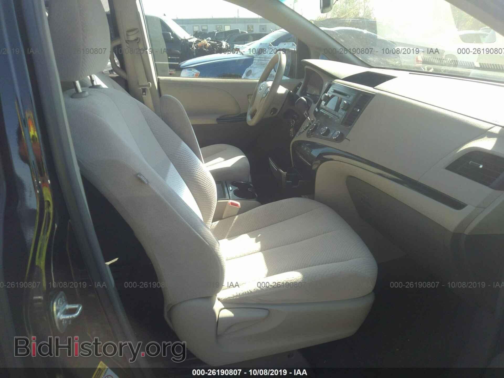 2011 TOYOTA SIENNA - VIN: 5TDKK3DC3BS067166 - Фото 5
