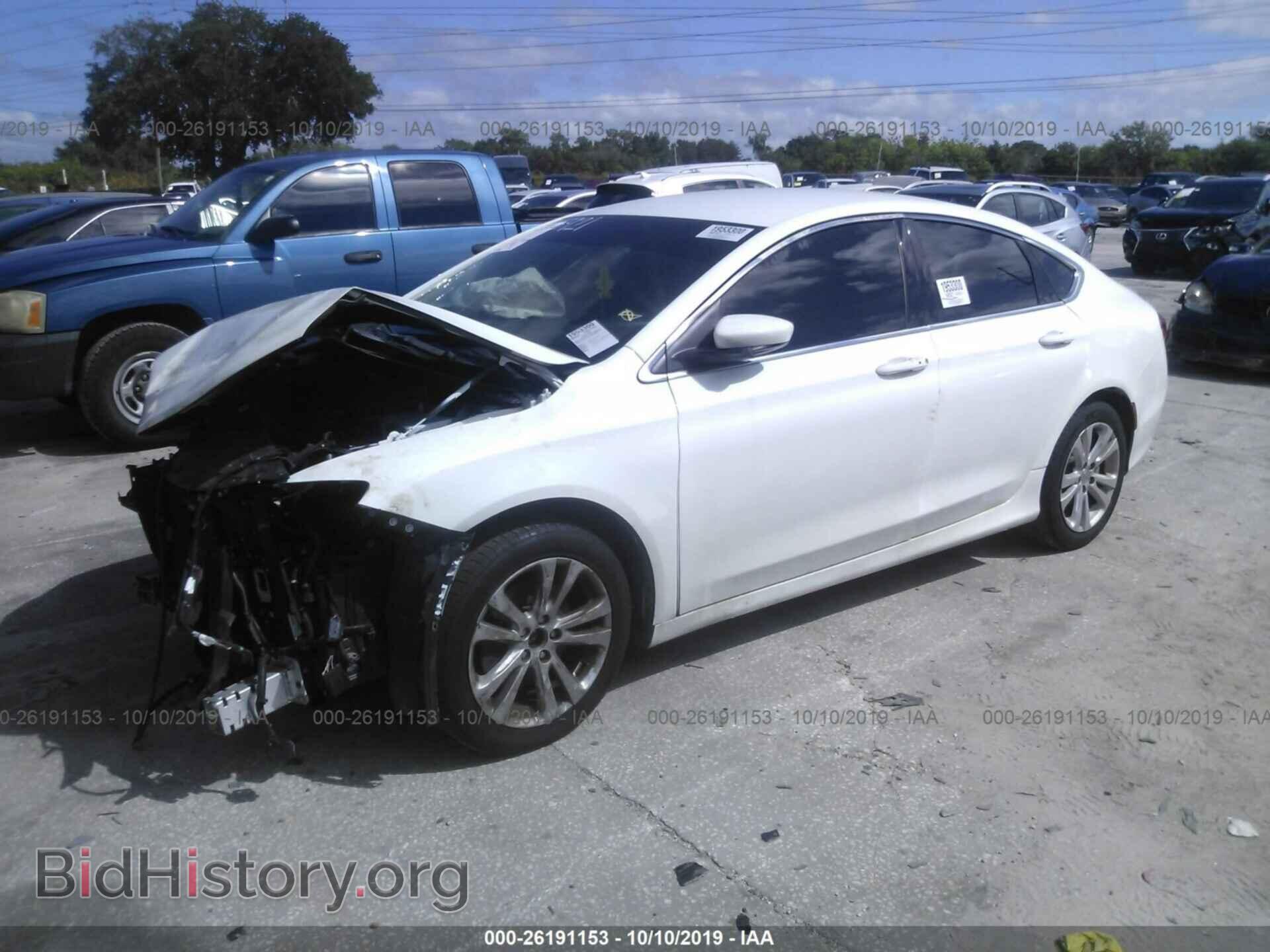 2016 CHRYSLER 200 - VIN: 1C3CCCAB5GN135921 - Photo 2