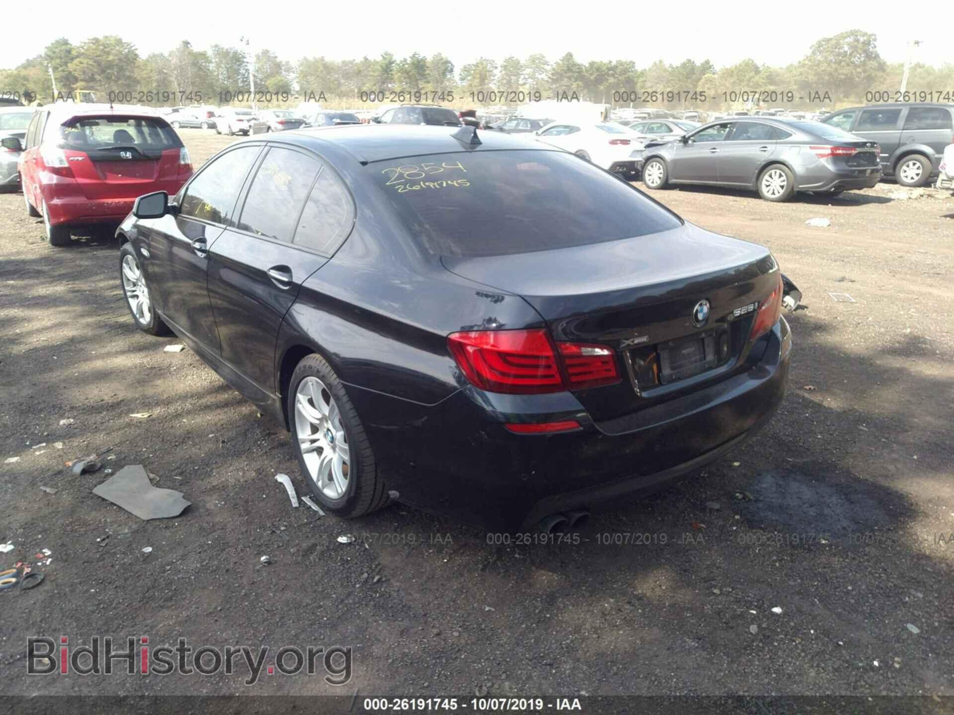 2013 BMW 528 - VIN: WBAXH5C59DD111766 - Фото 3
