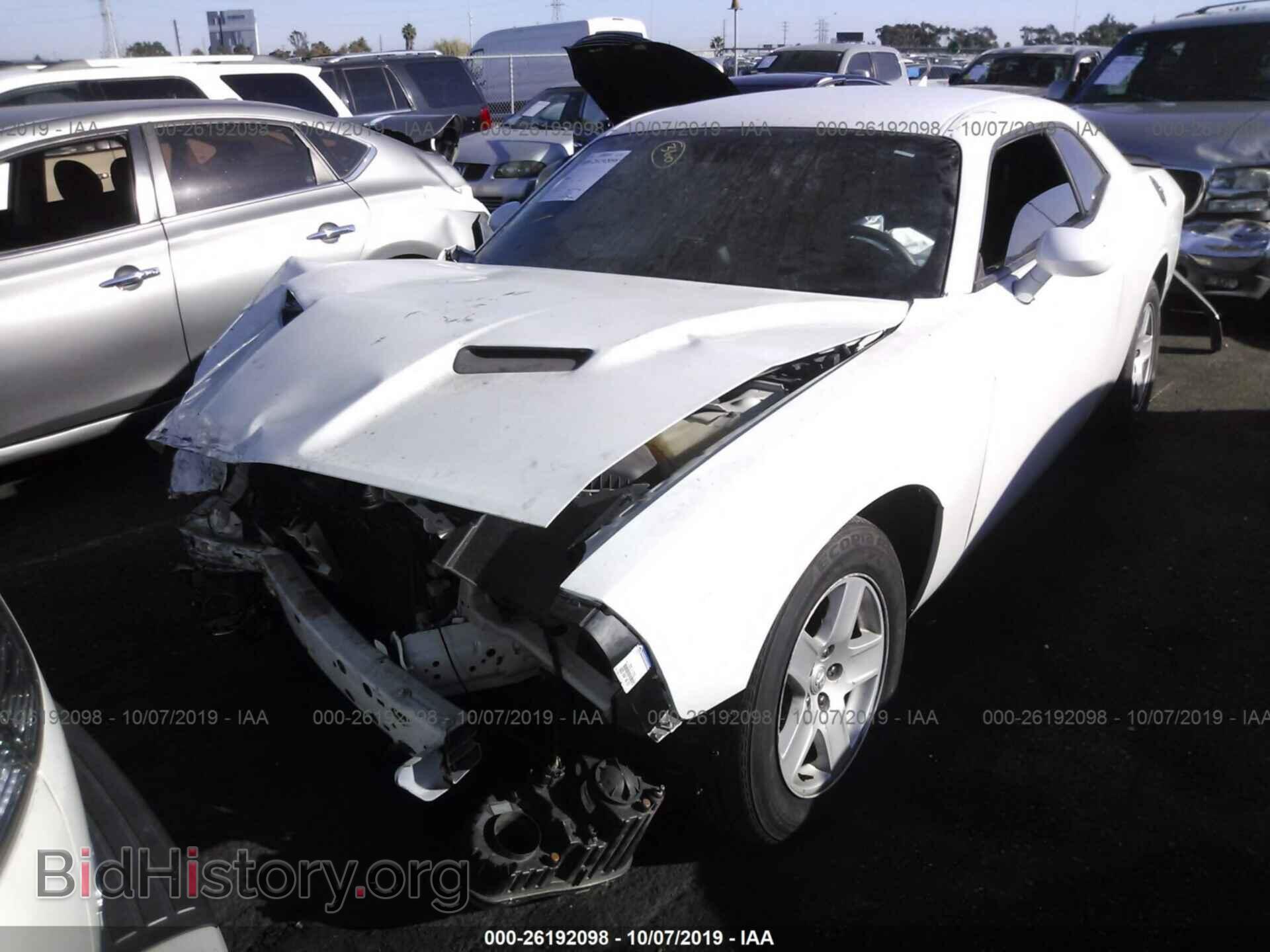 2016 DODGE CHALLENGER - VIN: 2C3CDZAG7GH145984 - Фото 2