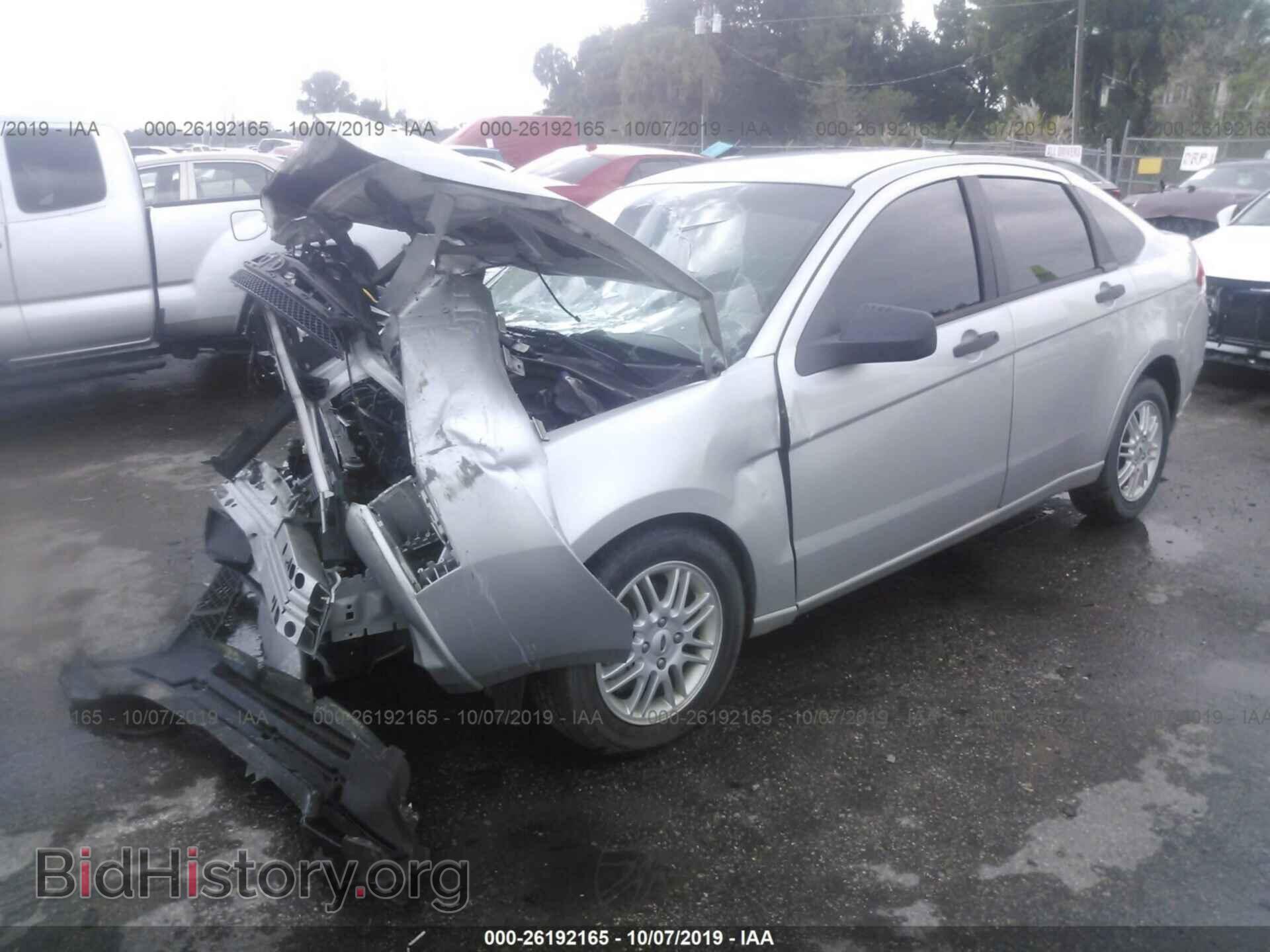 2009 FORD FOCUS - VIN: 1FAHP35NX9W175098 - Фото 2