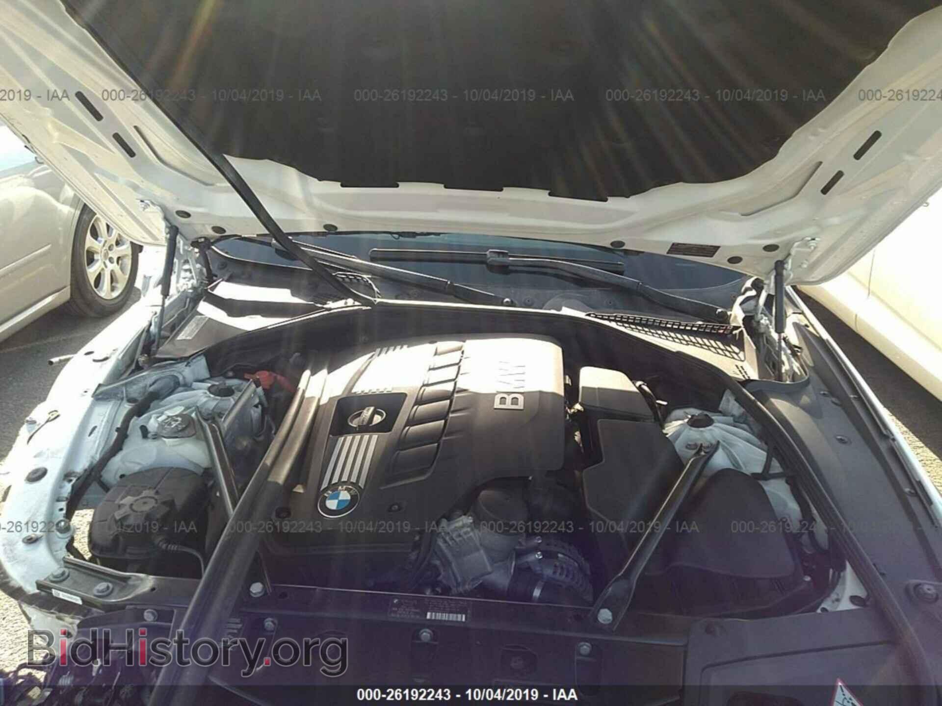 2011 BMW 528 - VIN: WBAFR1C51BC744377 - Фото 10