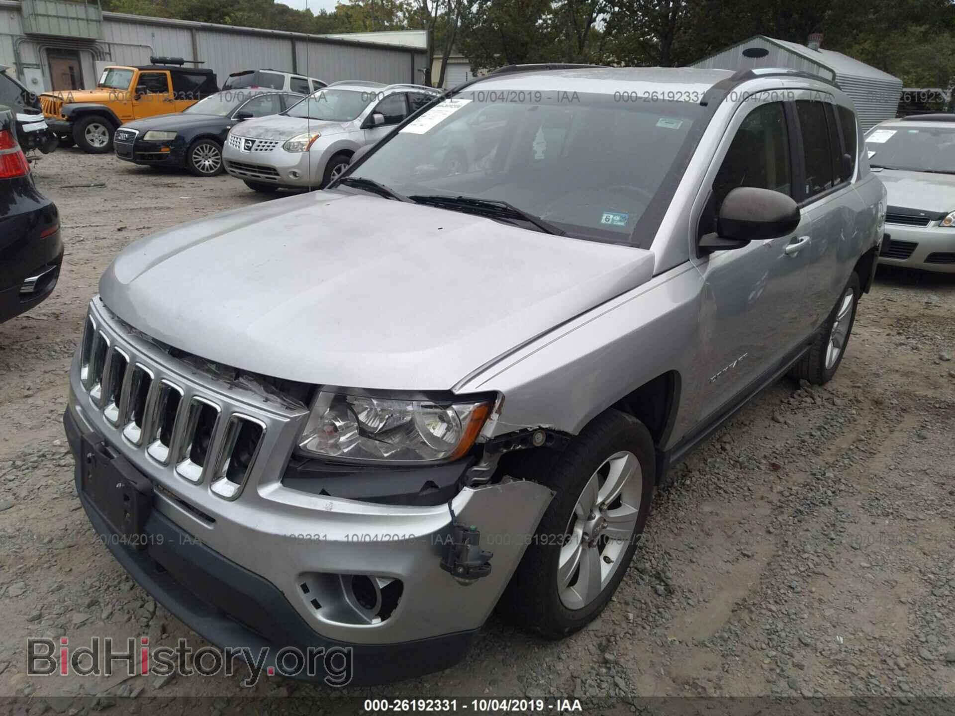 2011 JEEP COMPASS - VIN: 1J4NT1FB8BD175369 - Фото 2