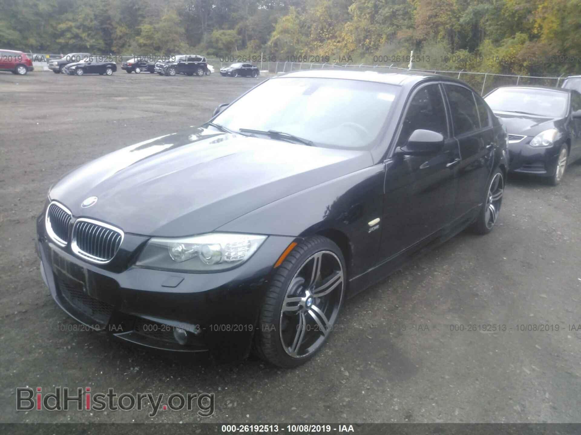 2011 BMW 335 - VIN: WBAPL5G5XBNN21900 - Фото 2