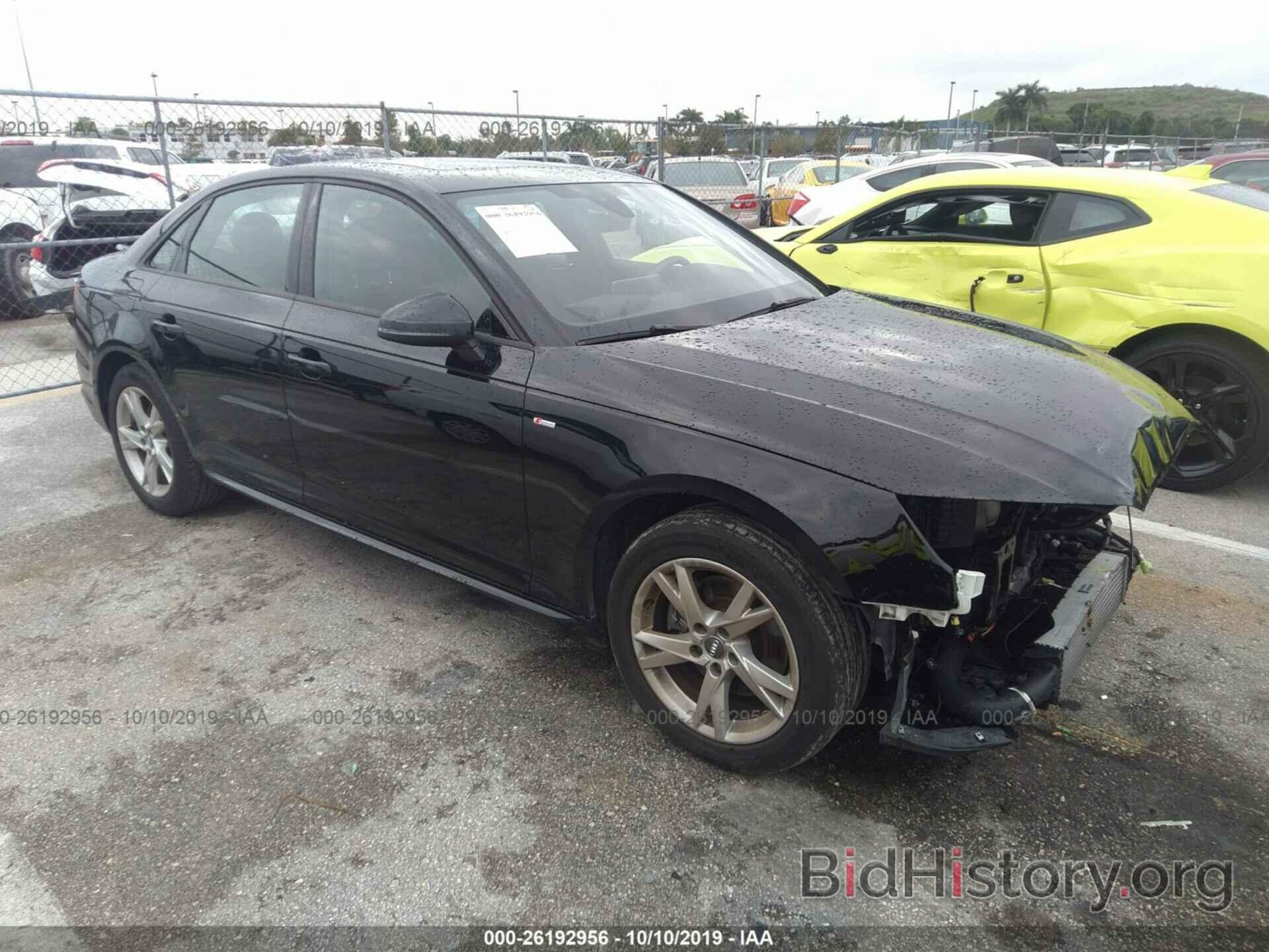 Photo WAUKMAF45JA233717 - AUDI A4 2018