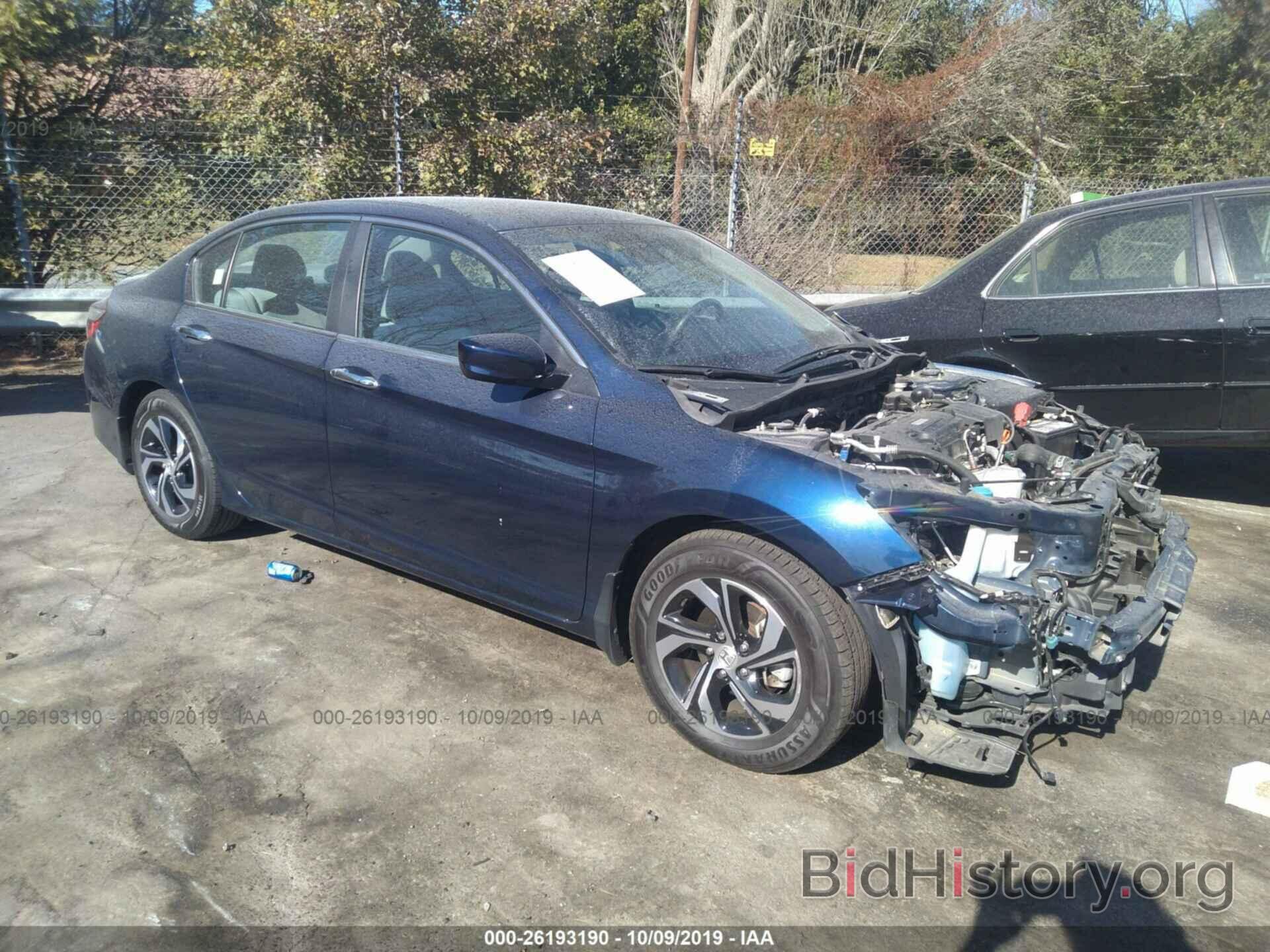 Photo 1HGCR2F35HA137989 - HONDA ACCORD 2017