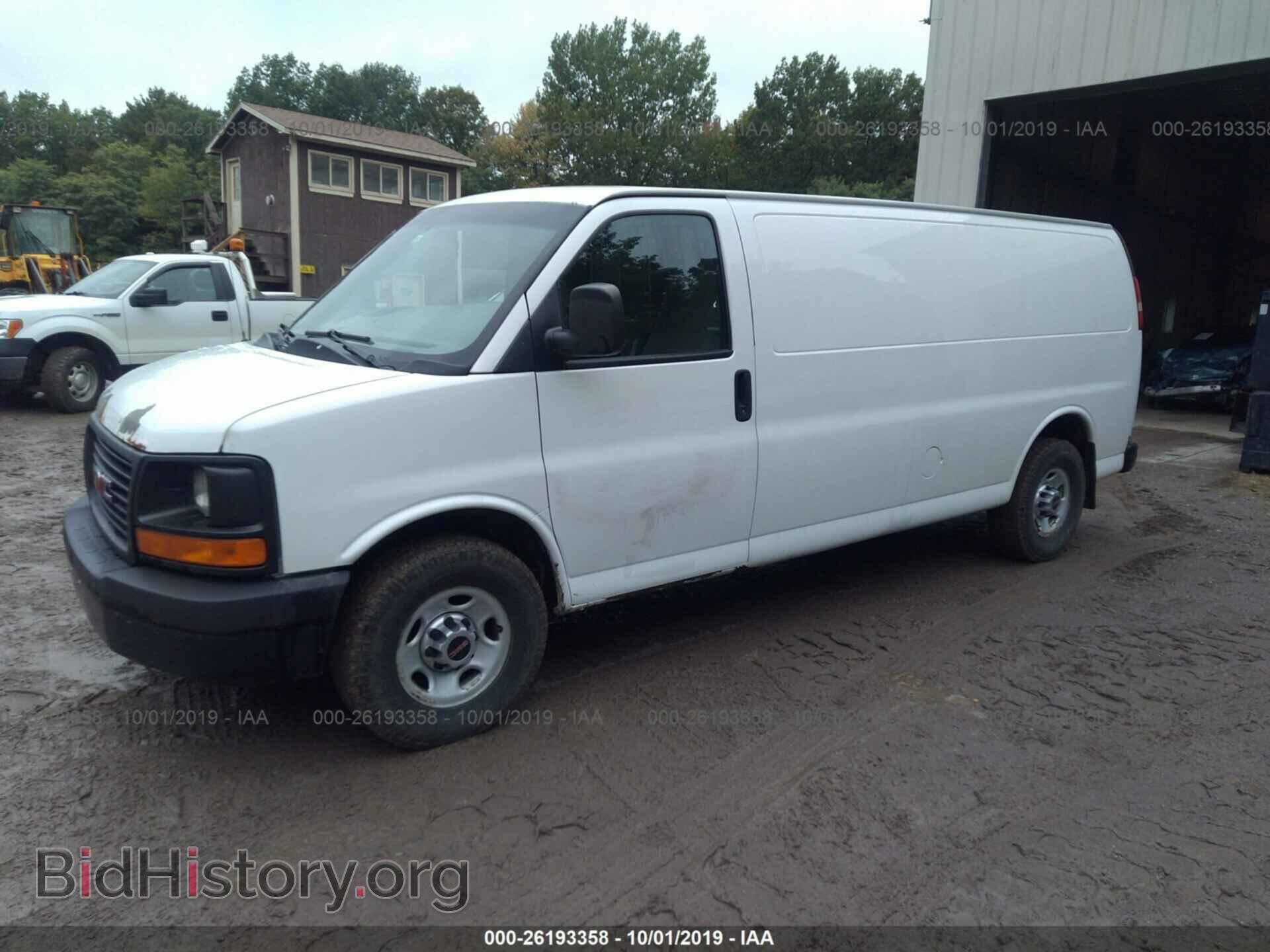 2012 GMC SAVANA - VIN: 1GTW7GBA7C1171685 - Фото 2