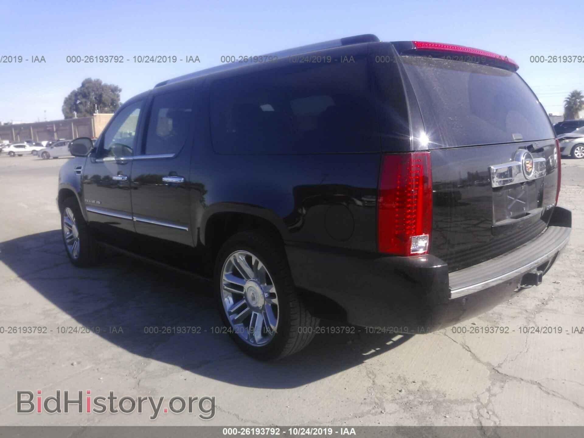 2013 CADILLAC ESCALADE - VIN: 1GYS3HEF3DR288619 - Фото 3