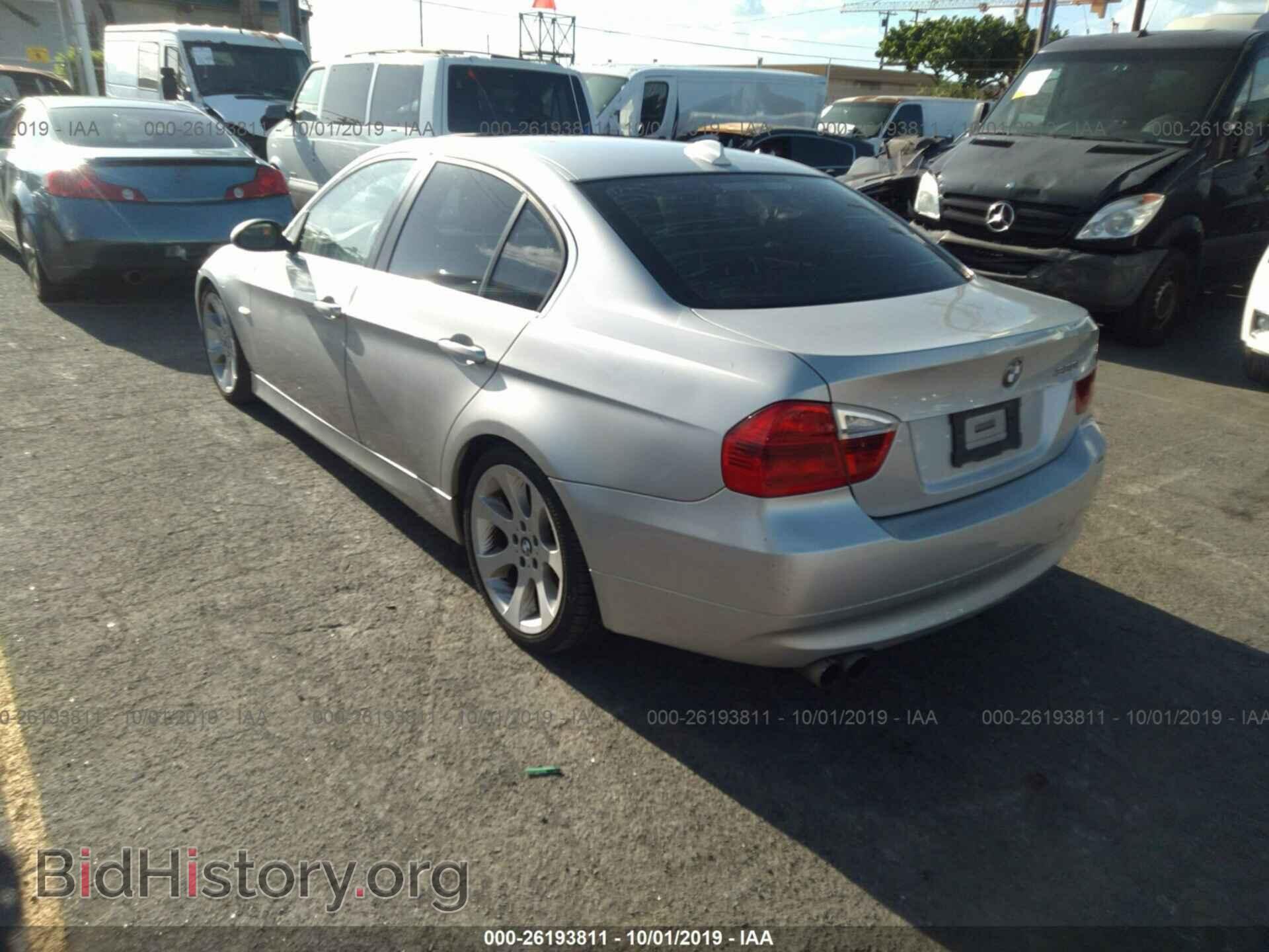 2006 BMW 330 - VIN: WBAVB33596KS31269 - Фото 3
