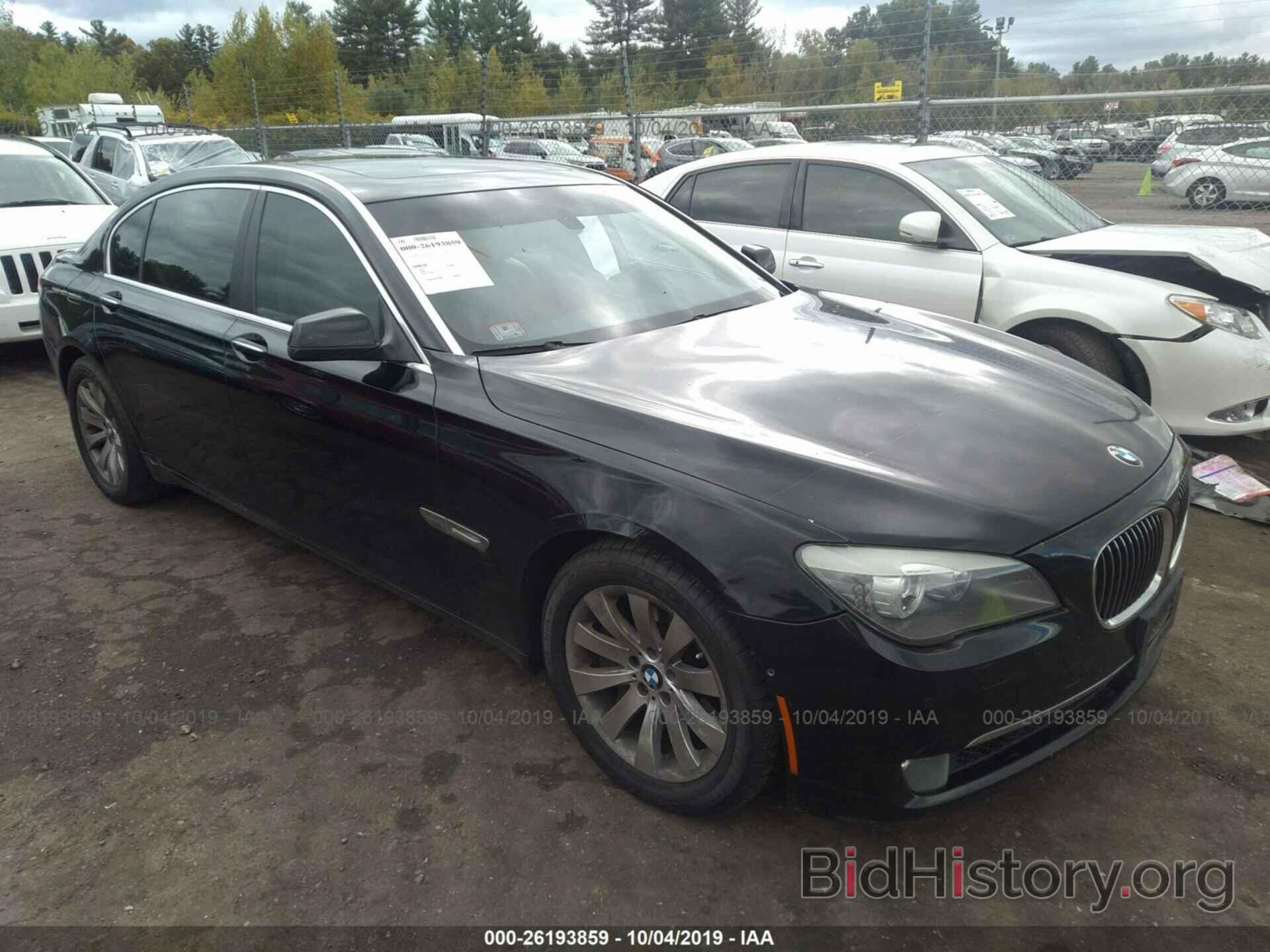 Photo WBAKB83579CY59443 - BMW 750 2009