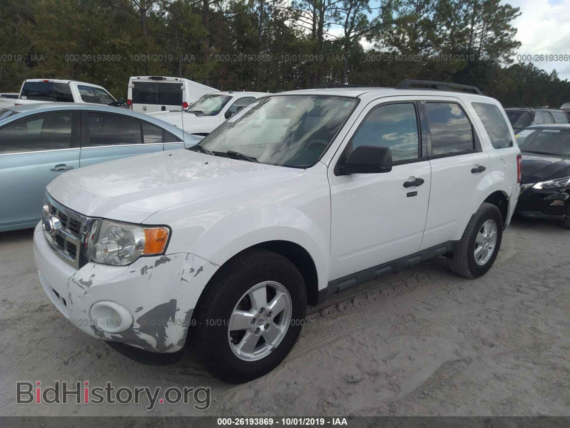 2012 FORD ESCAPE - VIN: 1FMCU0D75CKB58461 - Photo 2