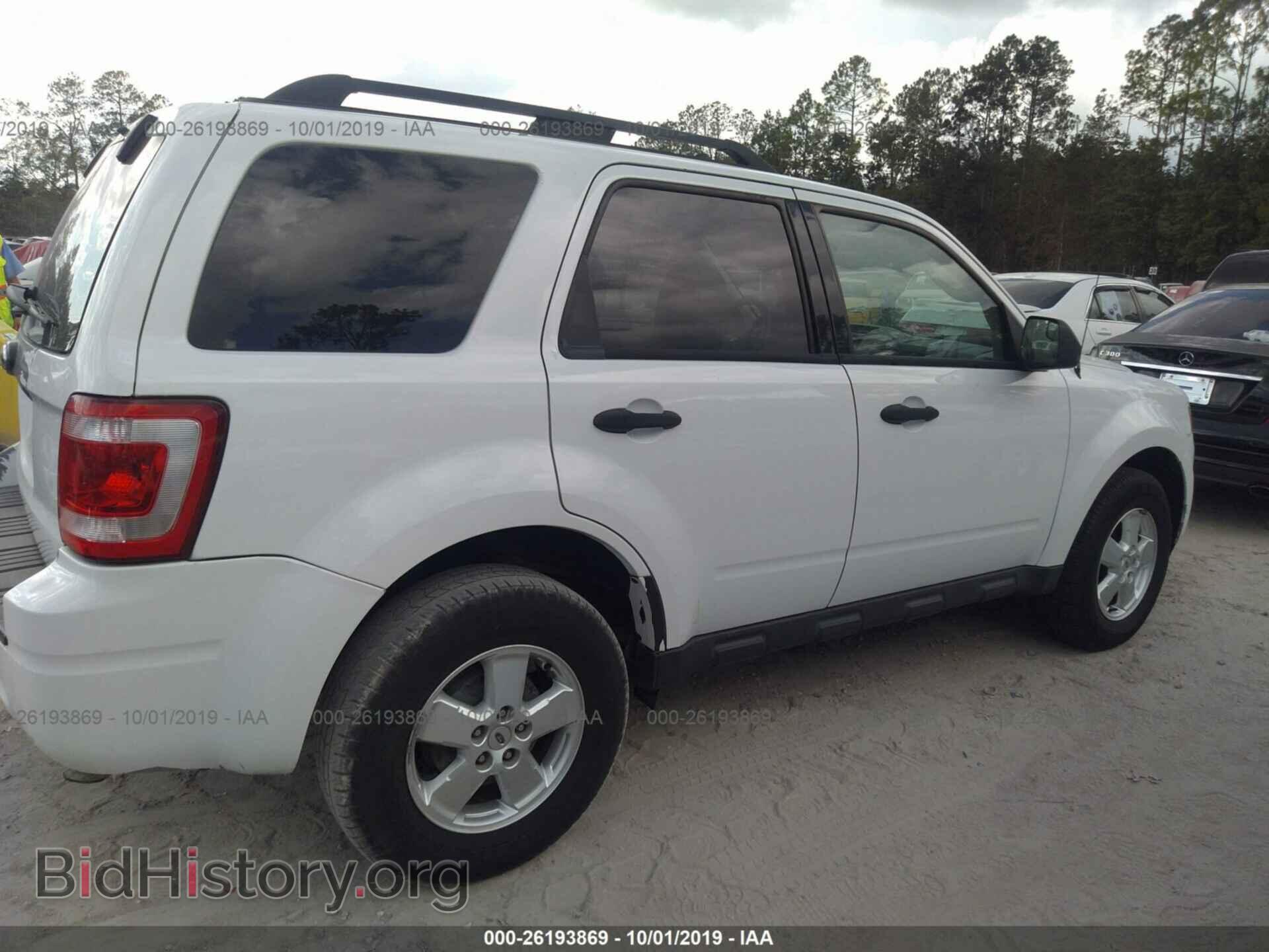 2012 FORD ESCAPE - VIN: 1FMCU0D75CKB58461 - Photo 4