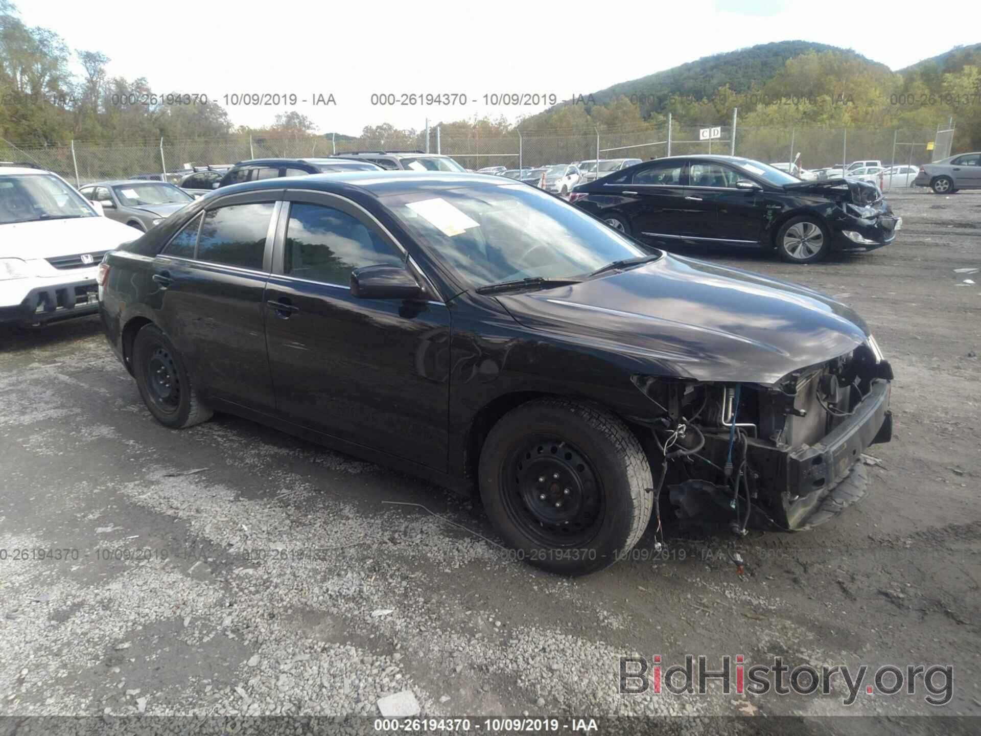 Photo 4T1BF3EK4BU135668 - TOYOTA CAMRY 2011