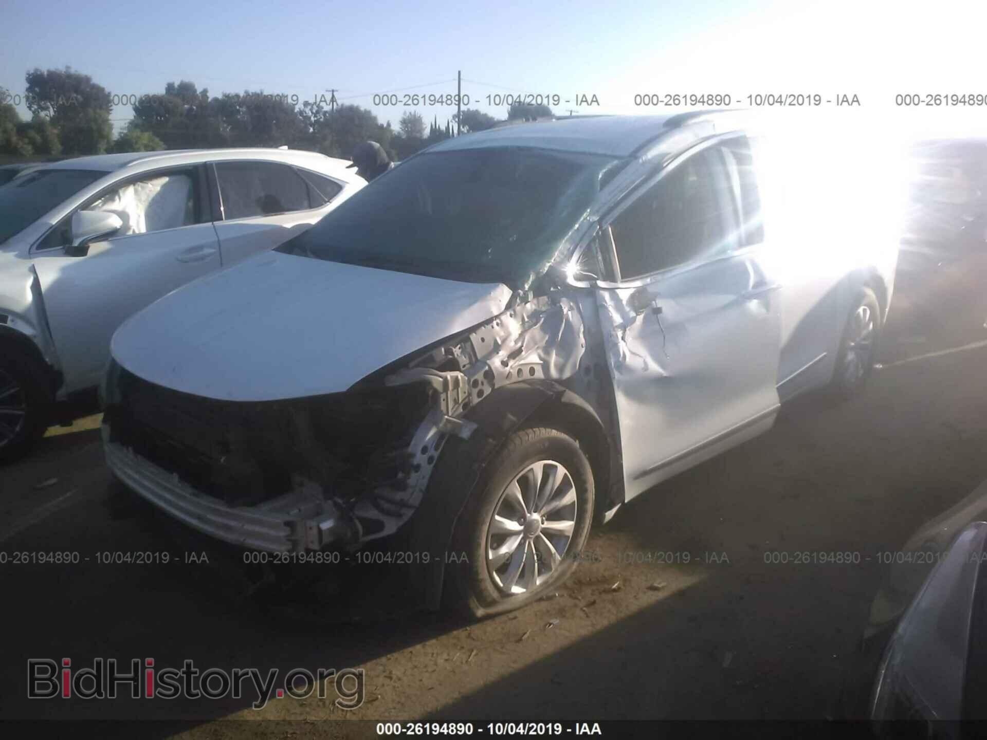 2017 CHRYSLER PACIFICA - VIN: 2C4RC1BG5HR526480 - Фото 2