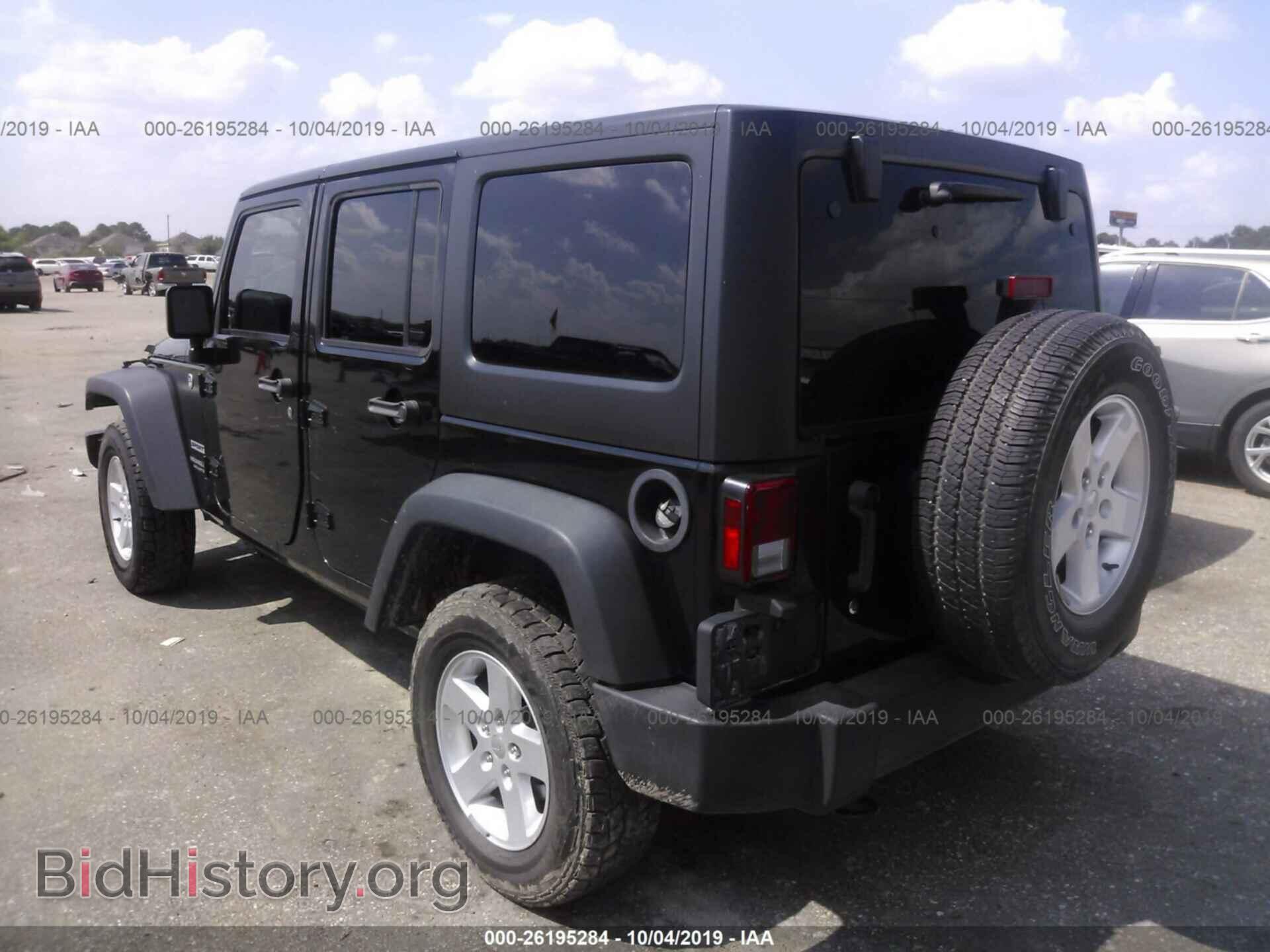 2017 JEEP WRANGLER UNLIMITE - VIN: 1C4BJWDG3HL607021 - Фото 3