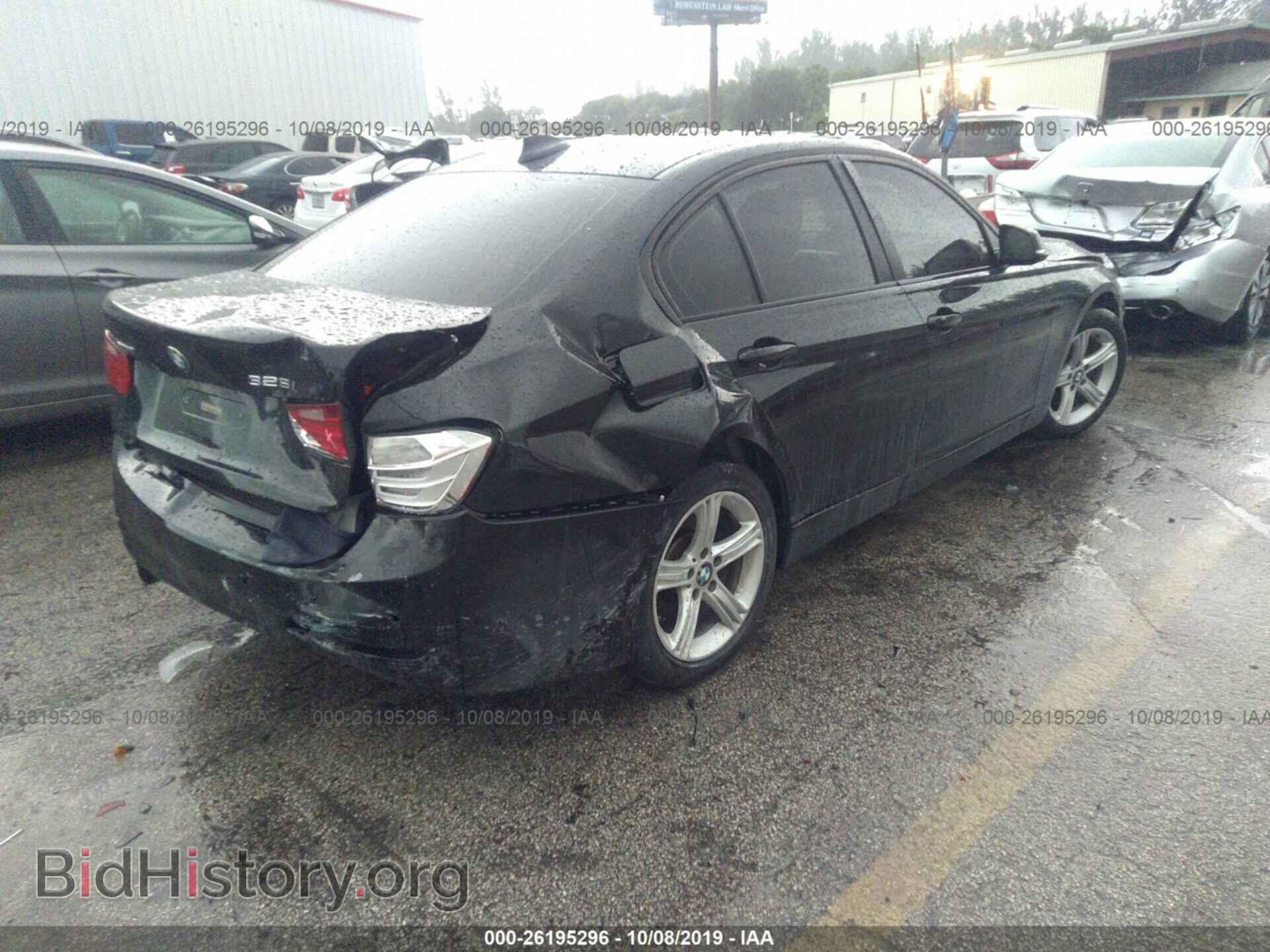 2013 BMW 328 - VIN: WBA3B5G54DNS00620 - Фото 4
