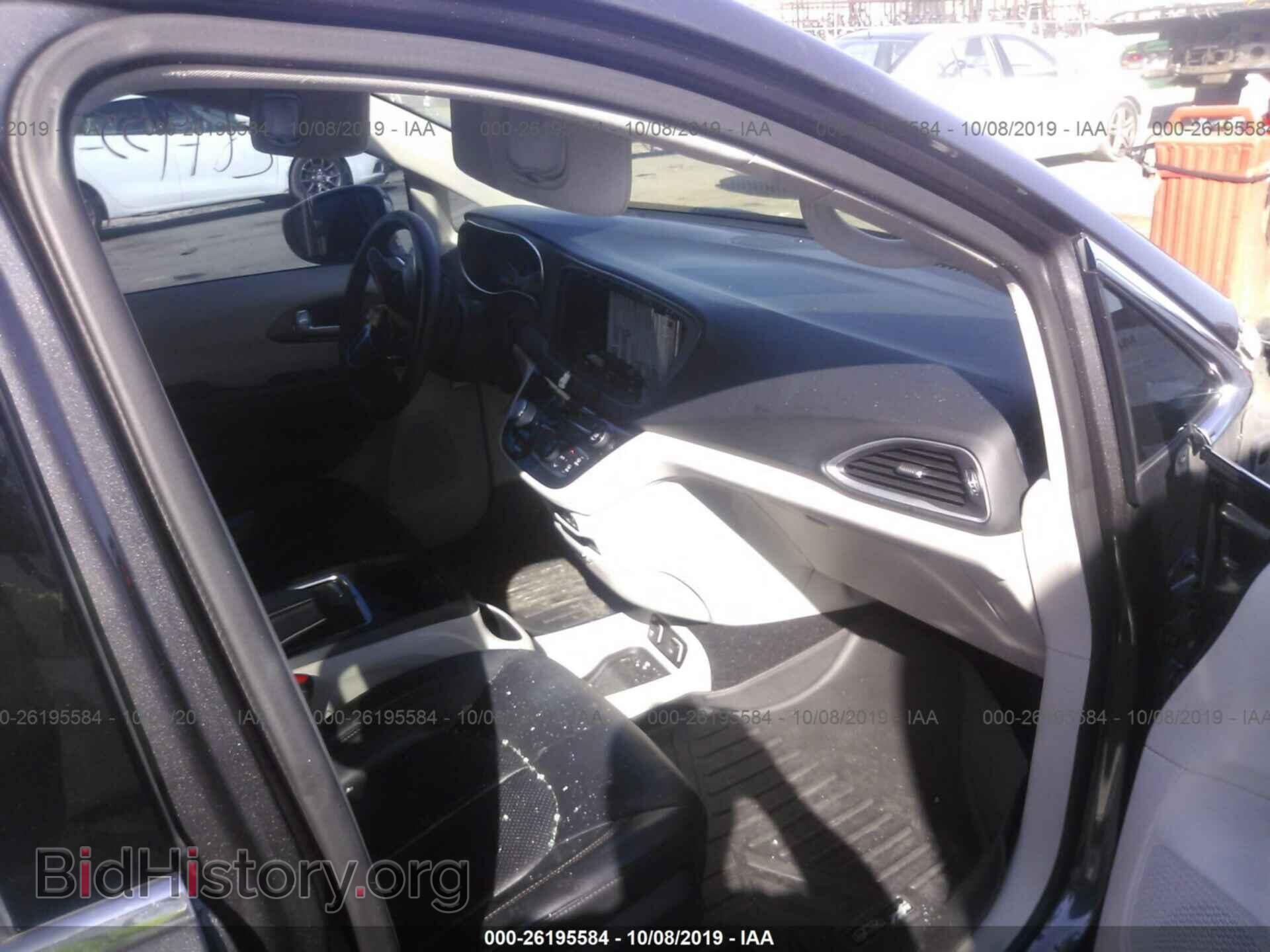 2018 CHRYSLER PACIFICA - VIN: 2C4RC1EG0JR144438 - Фото 5